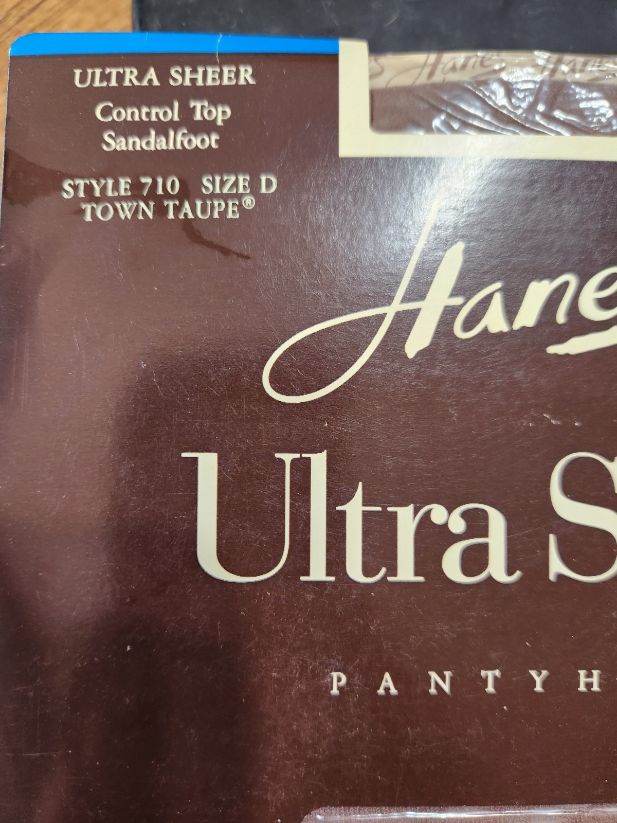 Hanes Ultra Sheer Pantyhose Control Top Sandalfoot Size D Town Taupe Style 710