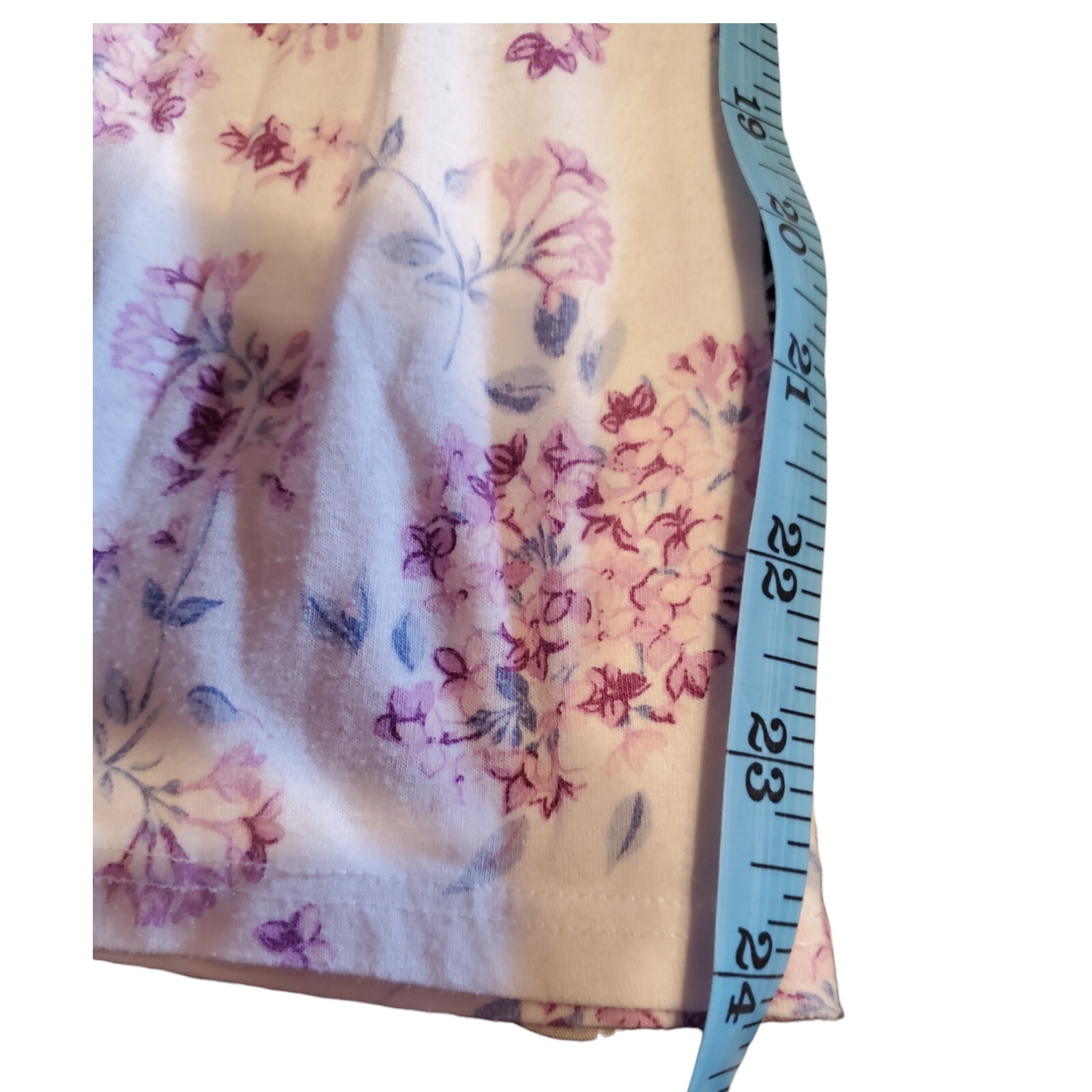 VTG Earth Angel Women’s S Nightgown Full Length White Purple Blue Floral Snaps