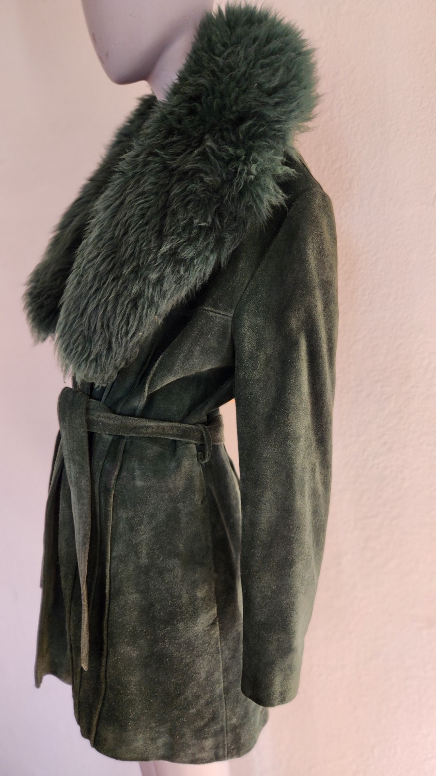 70’s Vintage The Tannery Ward Green Leather Coat Faux Fur Collar Belted Large L