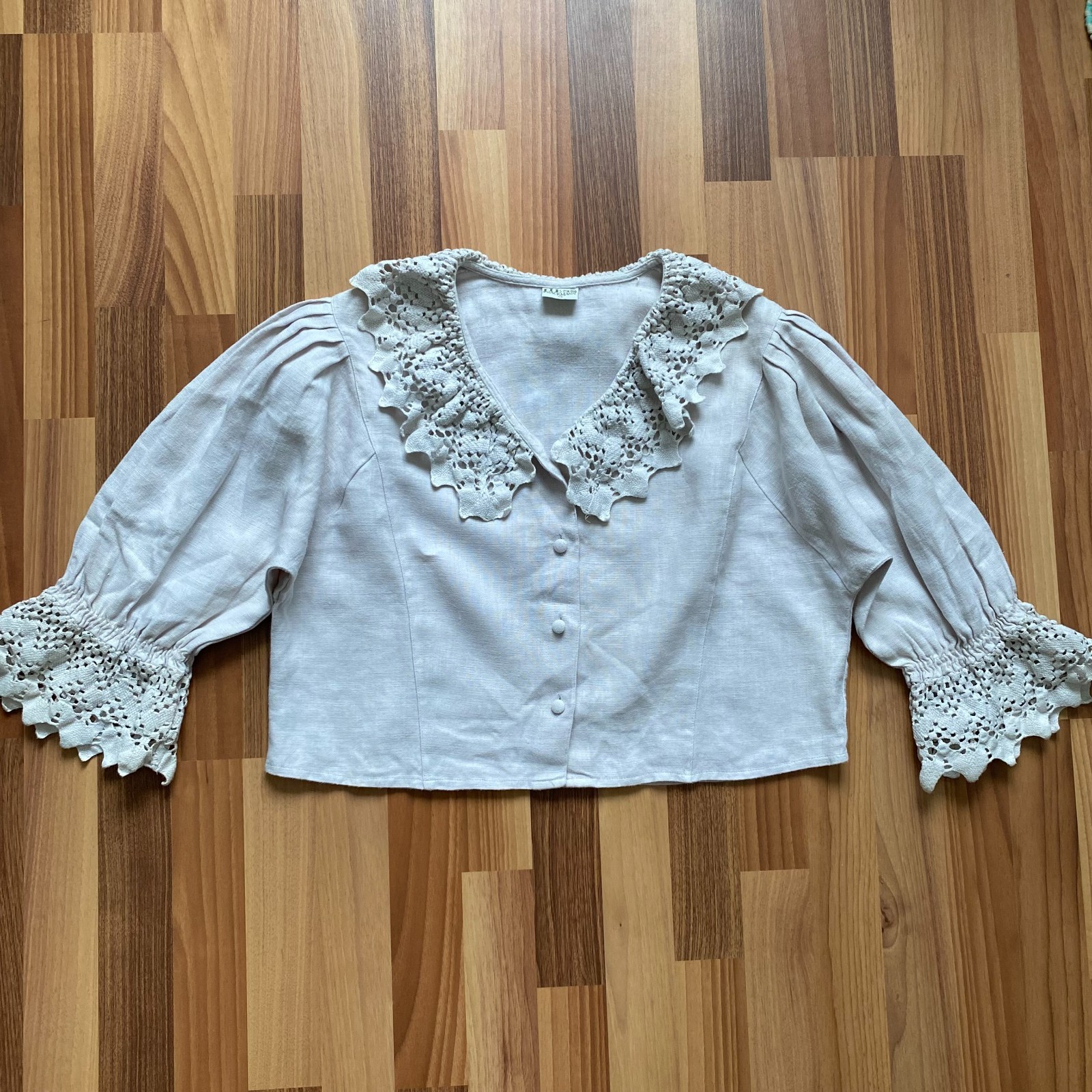HESS FRACKMANN Linen Blouse Button Front Peasant Folk Edwardian Puff Sleeves 42