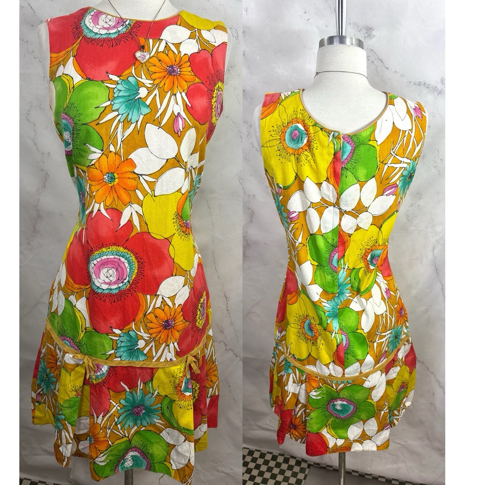 Vtg 60s Barkcloth Mini Dress McInerny Hawaiian Flower Power MCM Shift M Honolulu