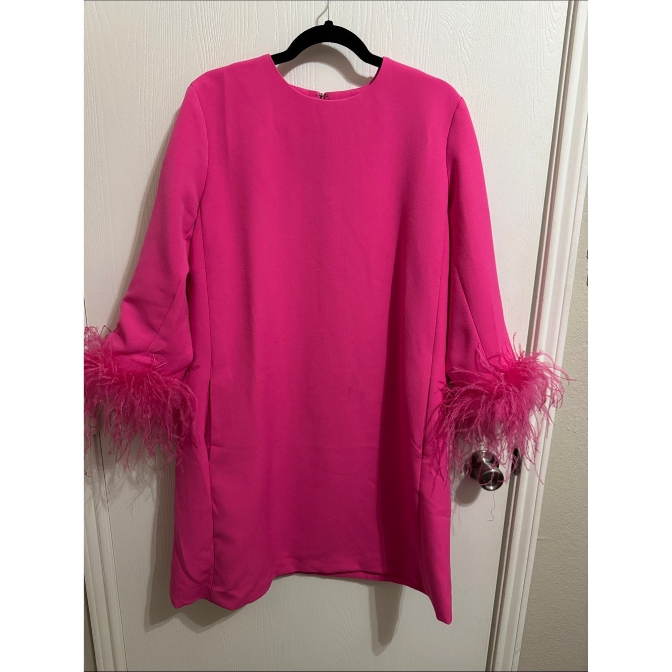 Tuckernuck Hot Pink Feather Sleeve Cocktail Shift Party Dress Mod Ellie XL Retro