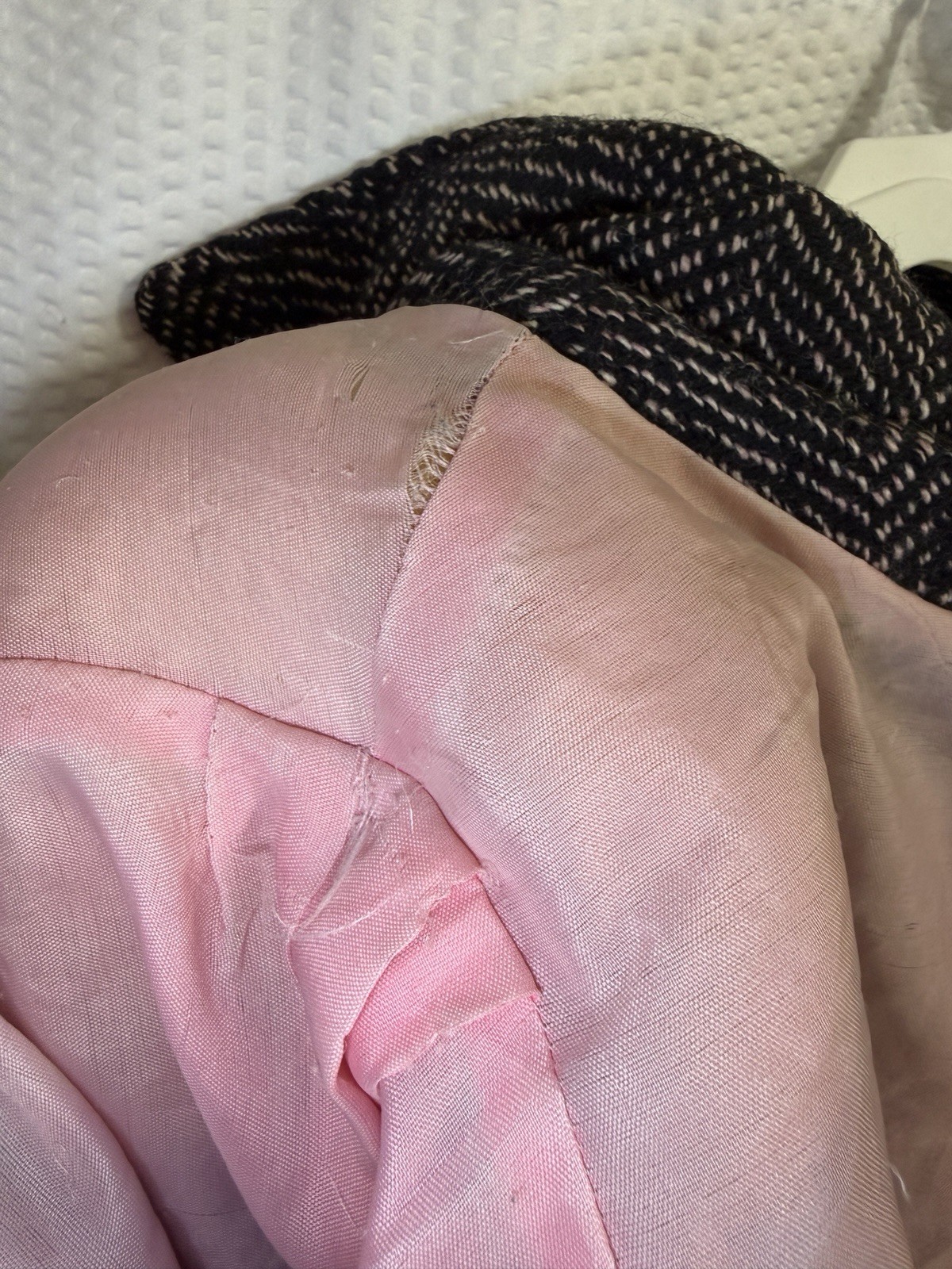 Vintage Casa De Lana Uruguay 100% Pure New Wool Herringbone Pink Lining Coat 16