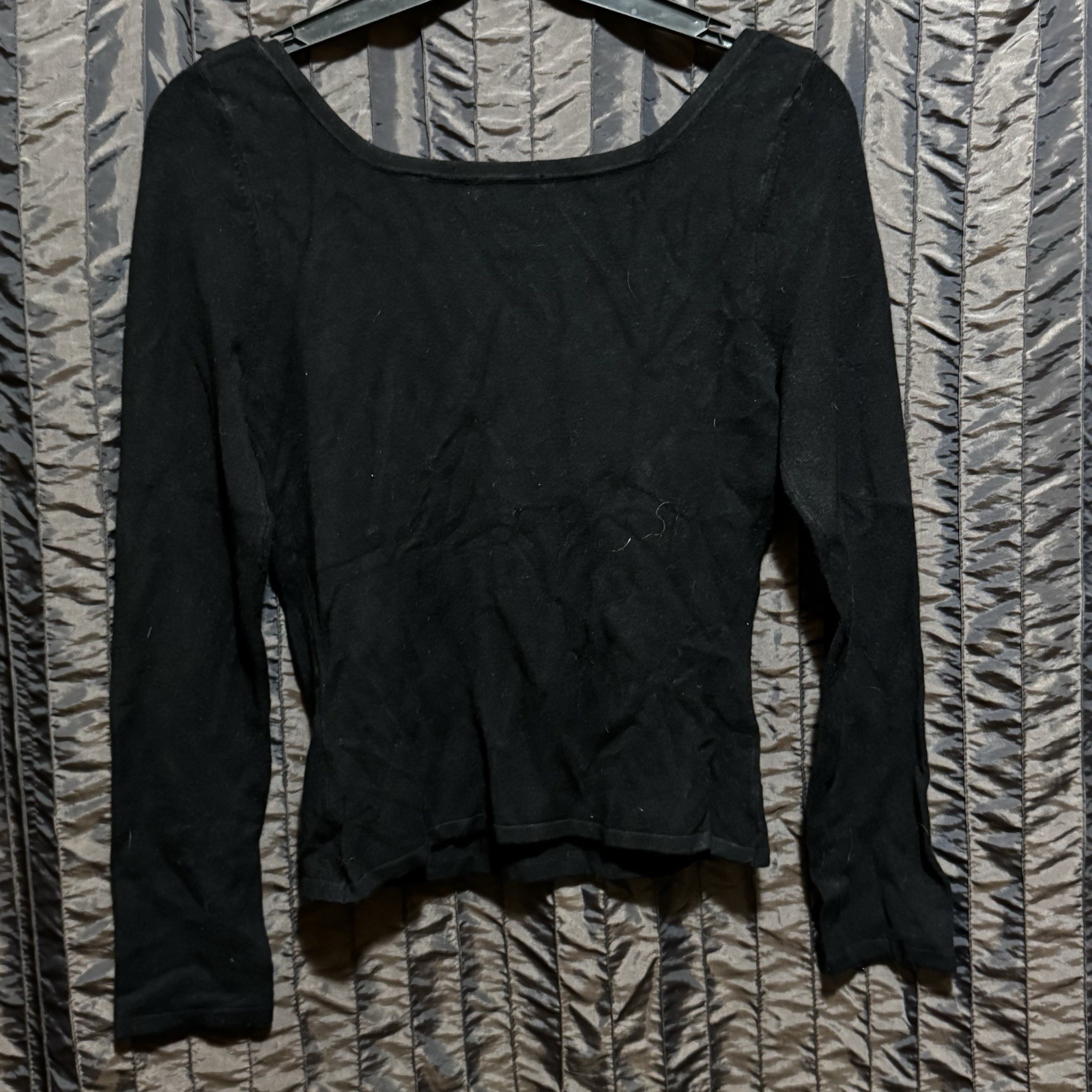 Bisou Jeans Women’s Small Black Off Shoulder Shirt Appliqué Flowers Vtg 1990s