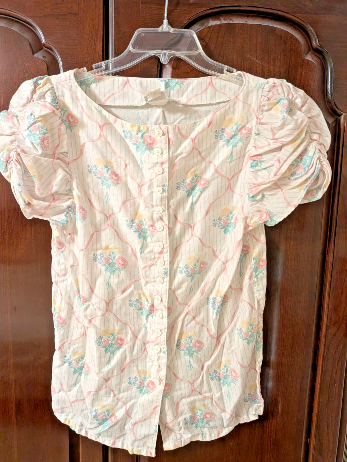 Vintage 80s Women’s SKYR brand Pink/White/Floral Cotton Blouse Size 8
