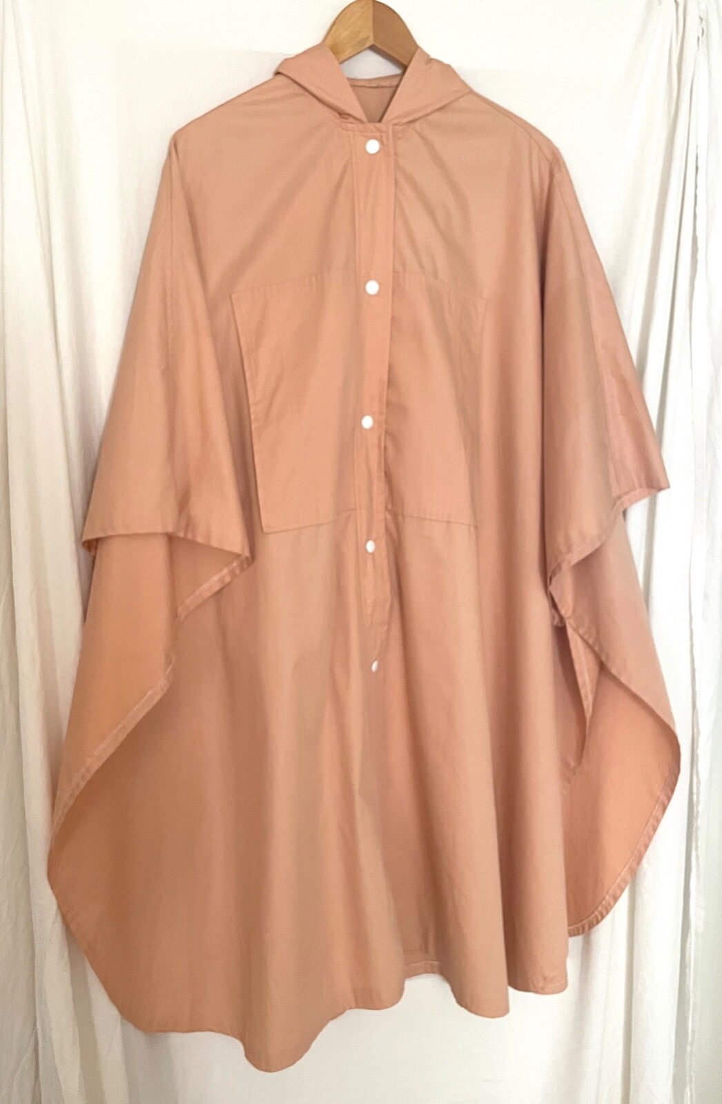 Vintage Peachy Coral Orange Oversized Hooded Cape Flowy Boho Lagenlook 60s 70s