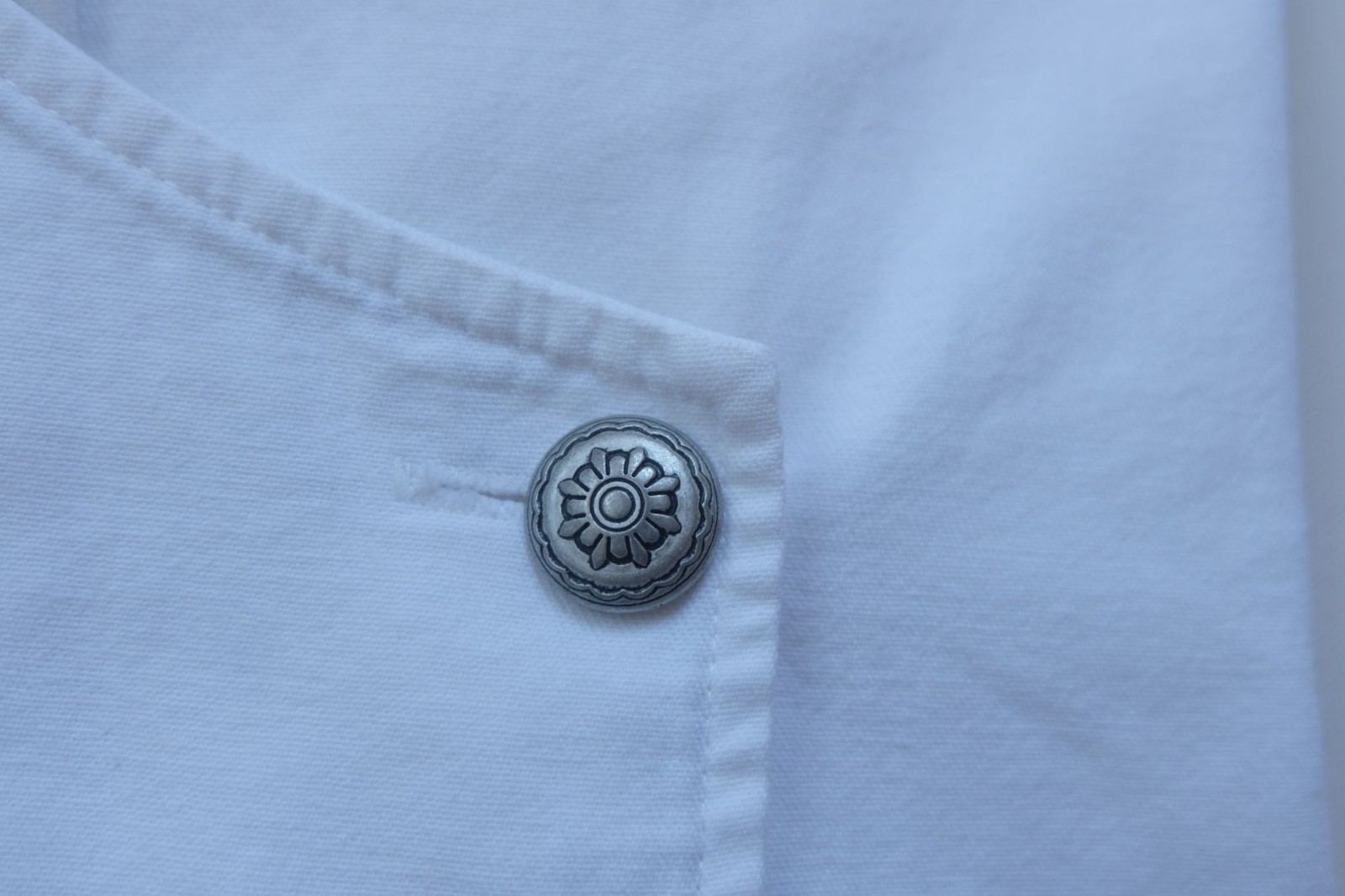 SANTA FE LADY VTG 90s 80s WESTERN COLLAR AZTEC WHITE BUTTON SHIRT USA MADE SZ M