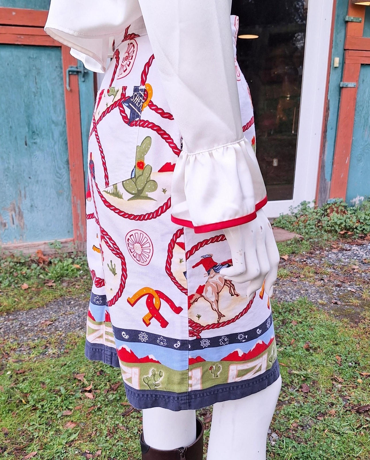 Vintage Wrap Skirt Cotton Twill with Southwest Cowboy Print – 1980s