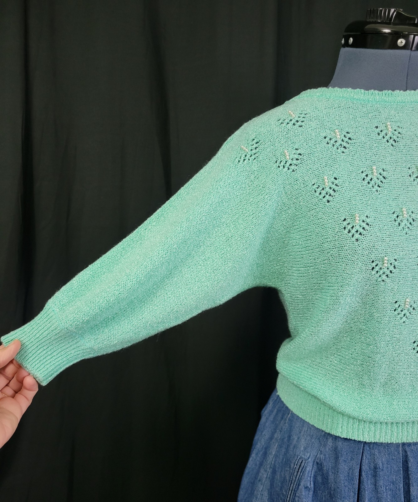 Vintage Jean Nicole Lightweight Mint Green Sweater w Pearl Accents Size S