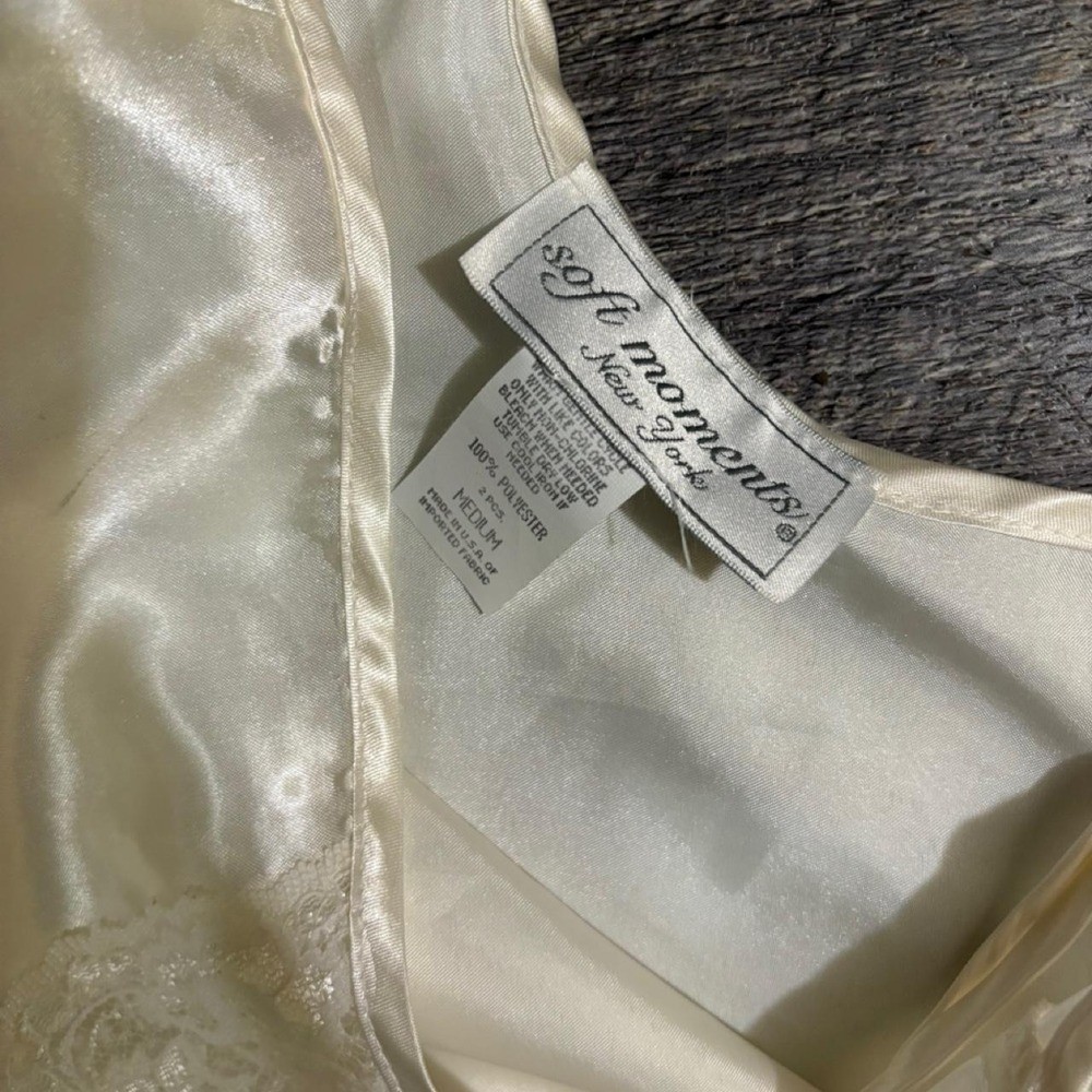 Vintage Soft moments new york Cream lace slip dress with adjustable straps