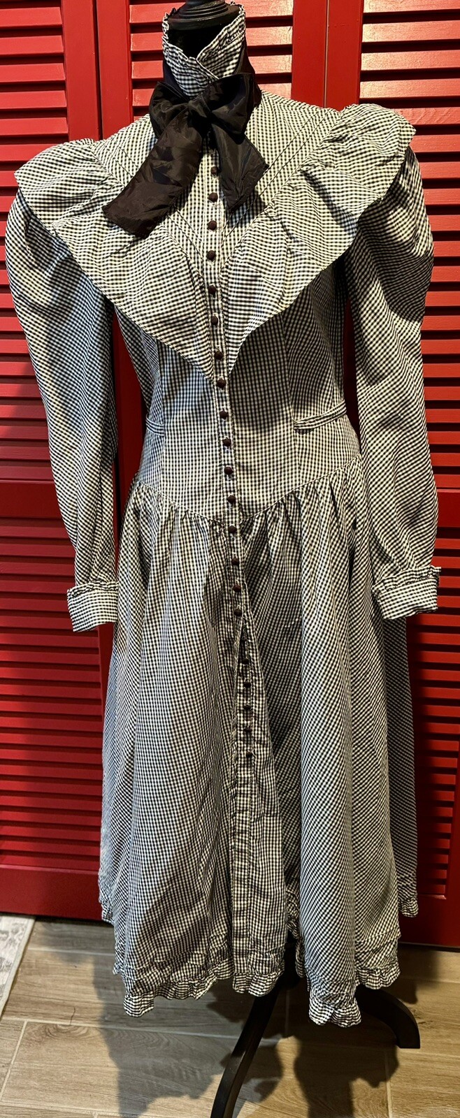 Karen Alexander dress vintage; 1980s; Cottage Core; (see Description/pictures)