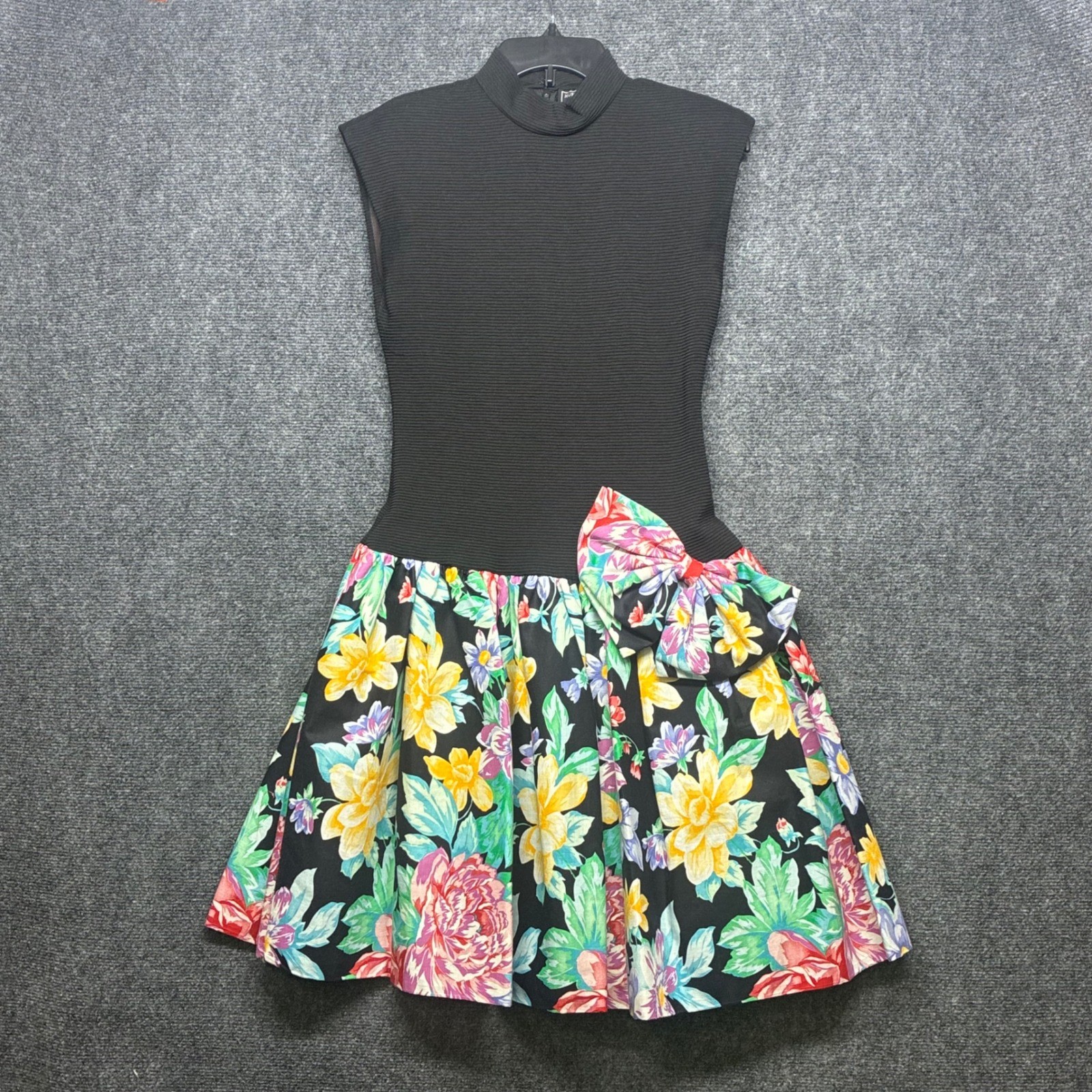 Vintage 80s Huey Waltzer for Darcy Floral Bow Drop Waist Dress 7/8 Mock Neck
