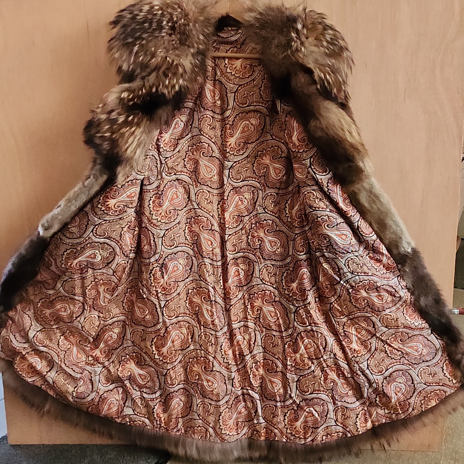 Vintage Rabbit Fur Coat w/ Raccoon Fur Collar & Trim Paisley Lining 41″ -AS IS-
