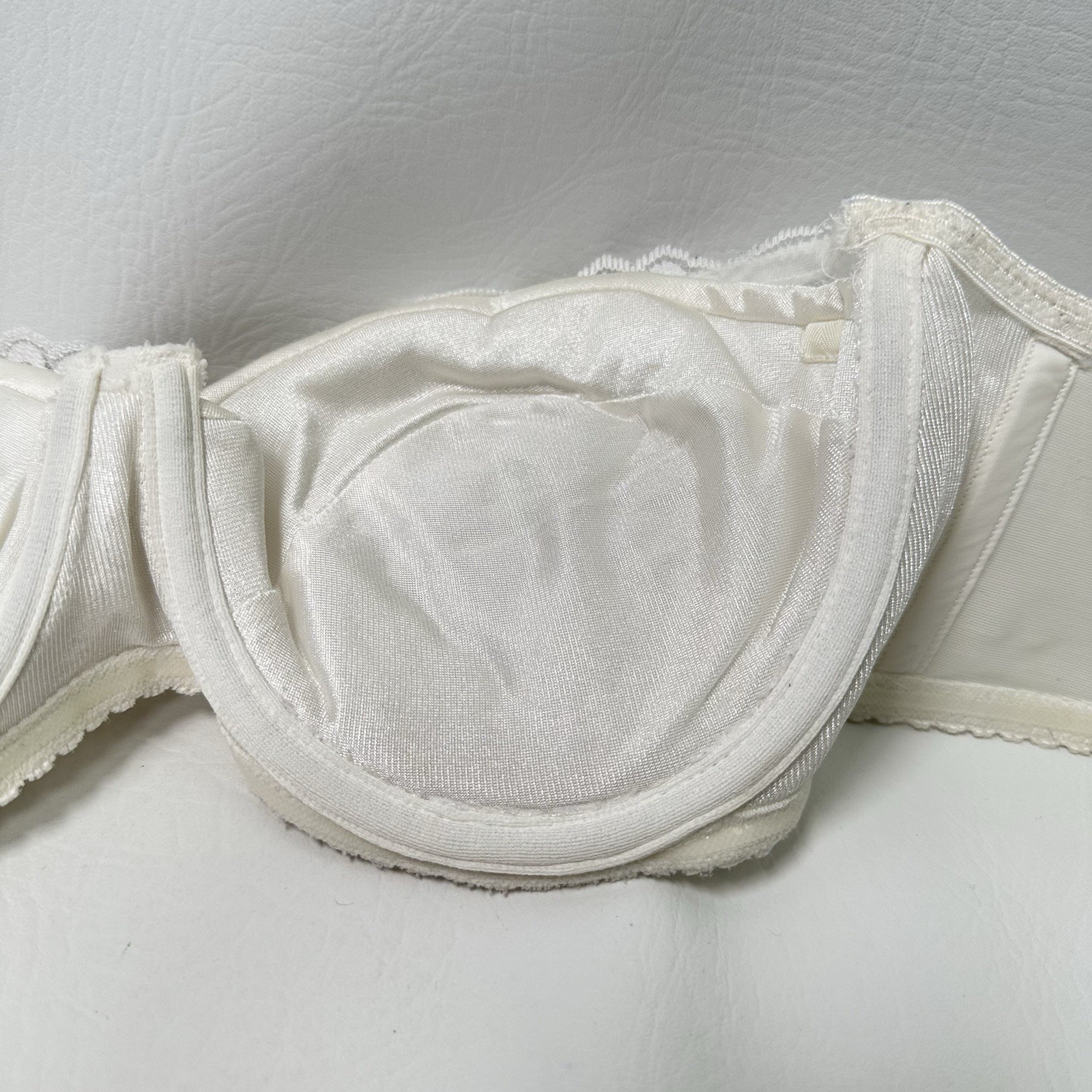 Vintage Sears 36C White Strapless Underwire Cup Bra Style 46015