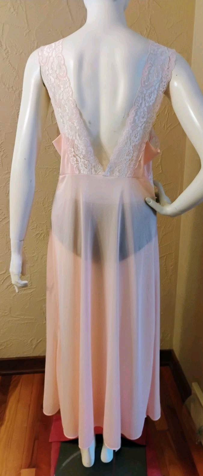 VTG 70’s „Jill Andrea of NY” Peach 100% Nylon Romantic Coquette Negligee L