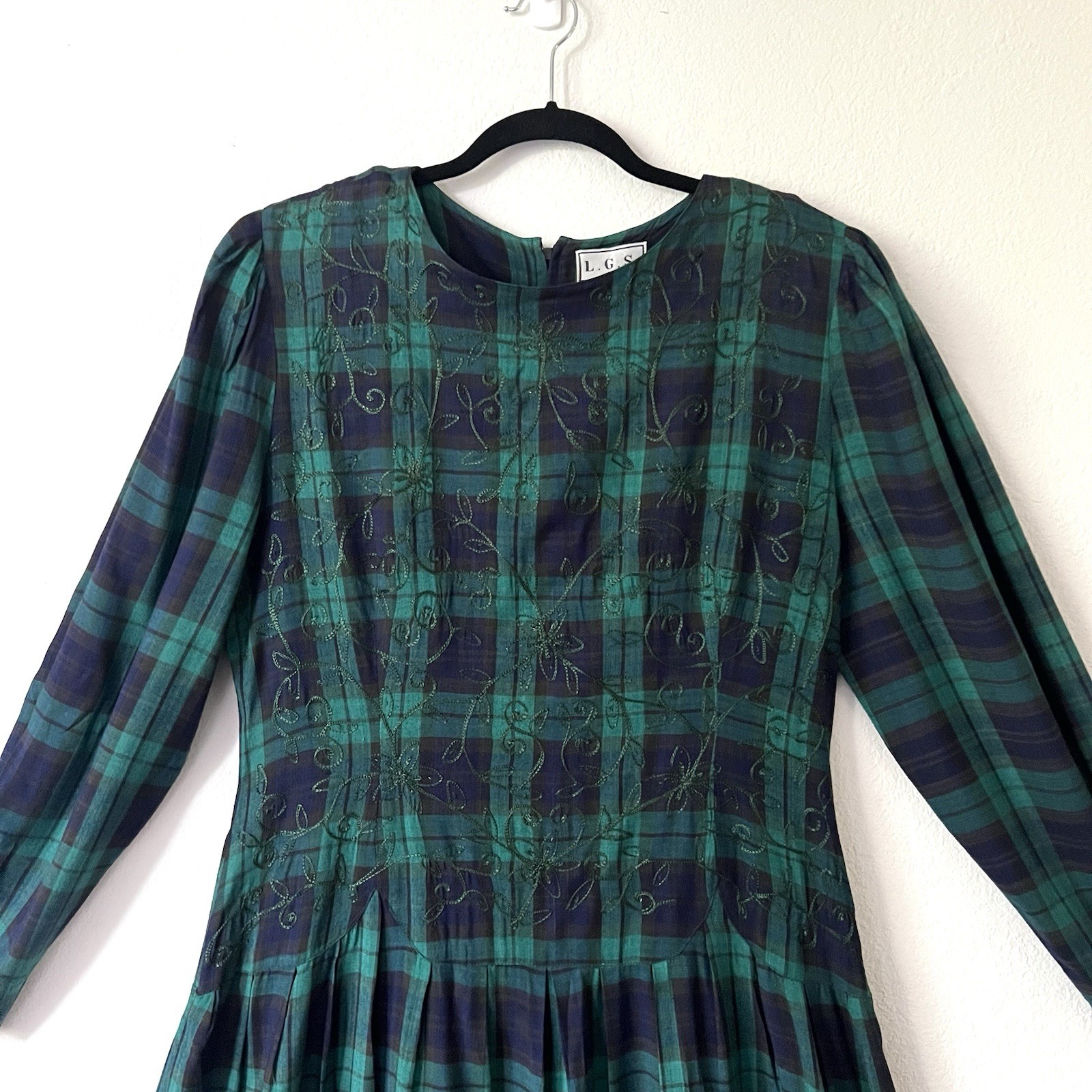 VTG LGS 90s Plaid Embroidered Drop Waist Maxi Dress 12 Tartan Plaid Shoulder Pad