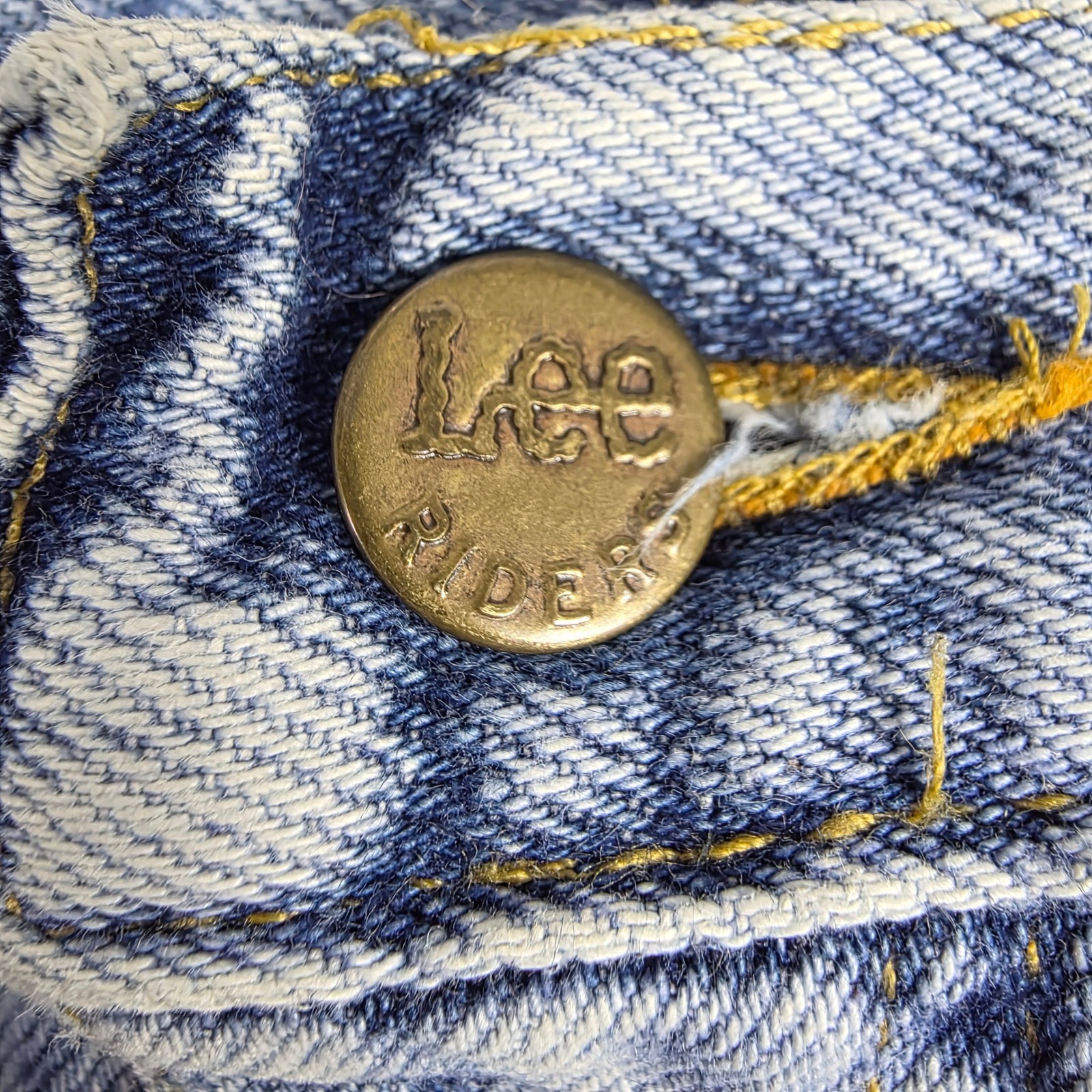 VTG Lee Riders Jeans Women 16 Med Light Blue High Waisted Tapered Made in USA