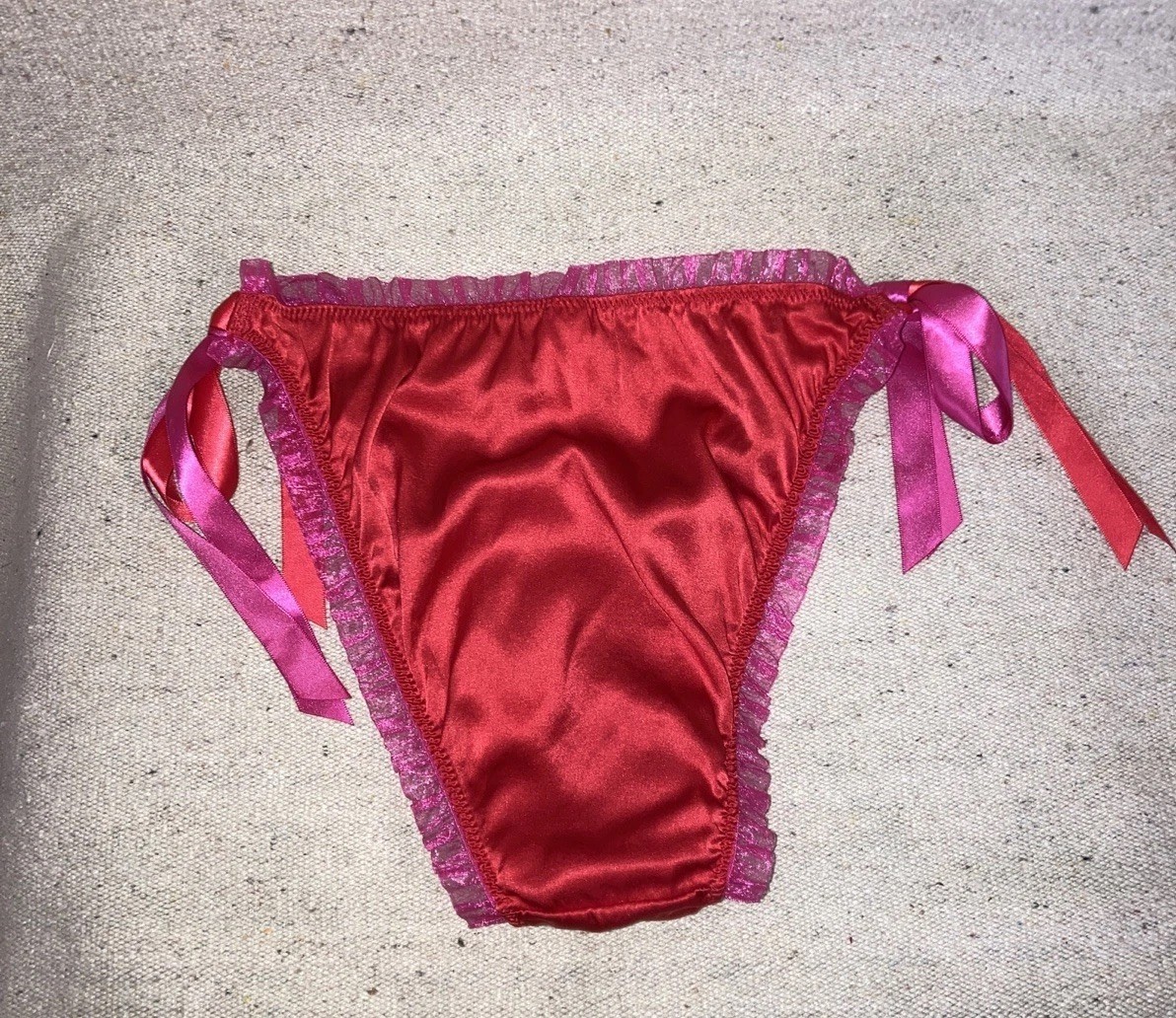 Victoria’s Secret Red Silk Satin Pink Ribbon Side Tie String Bikini Panties M L