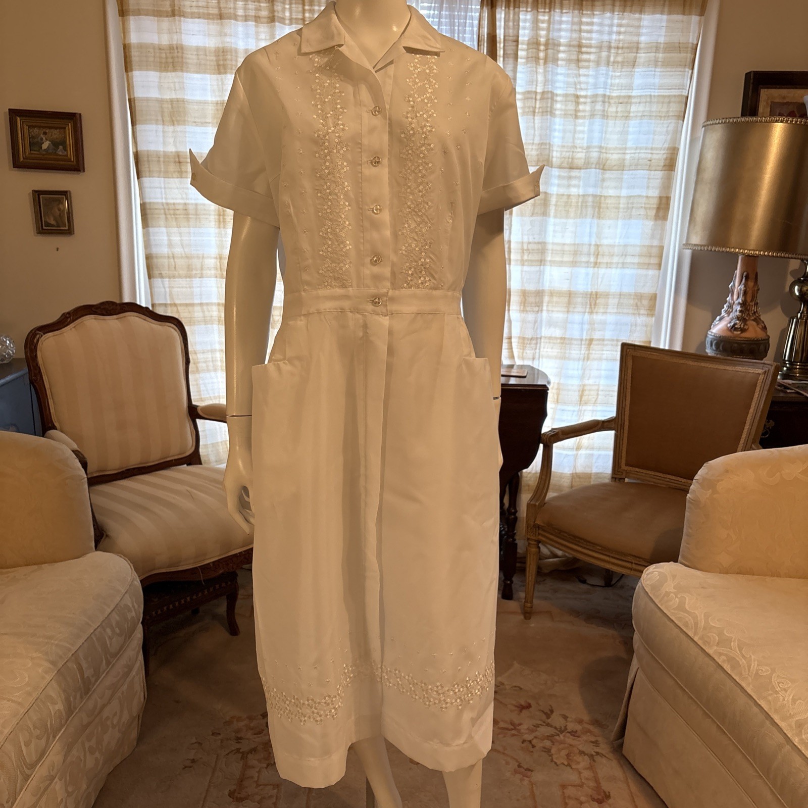 Vintage Nurse Waitress Uniform By Tiffs NY Embroidered Pockets Collar Sz L