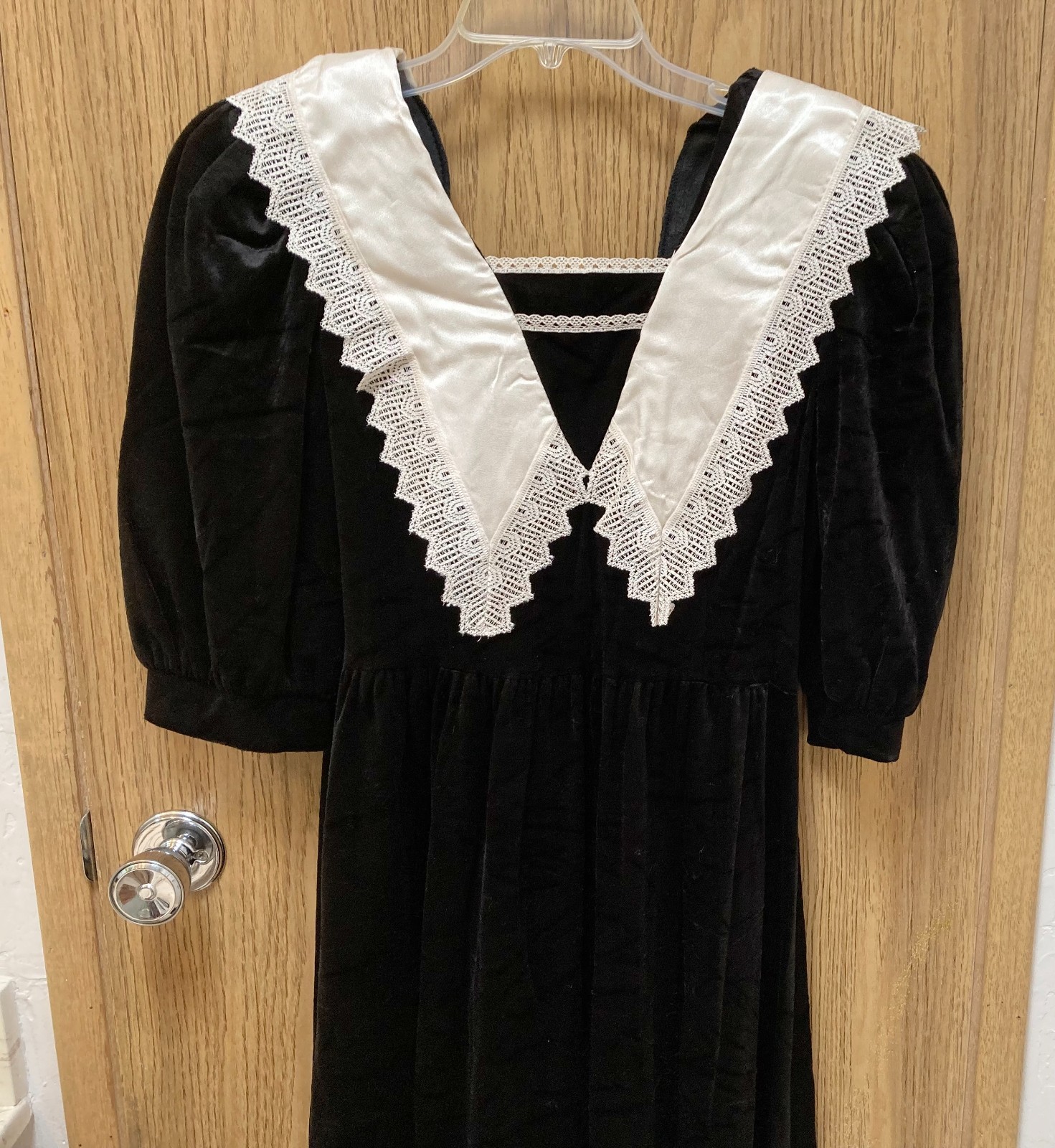 Vintage Eber San Francisco Velvet Dress Sz. 8 Wednesday Goth Lolita 1980s Church