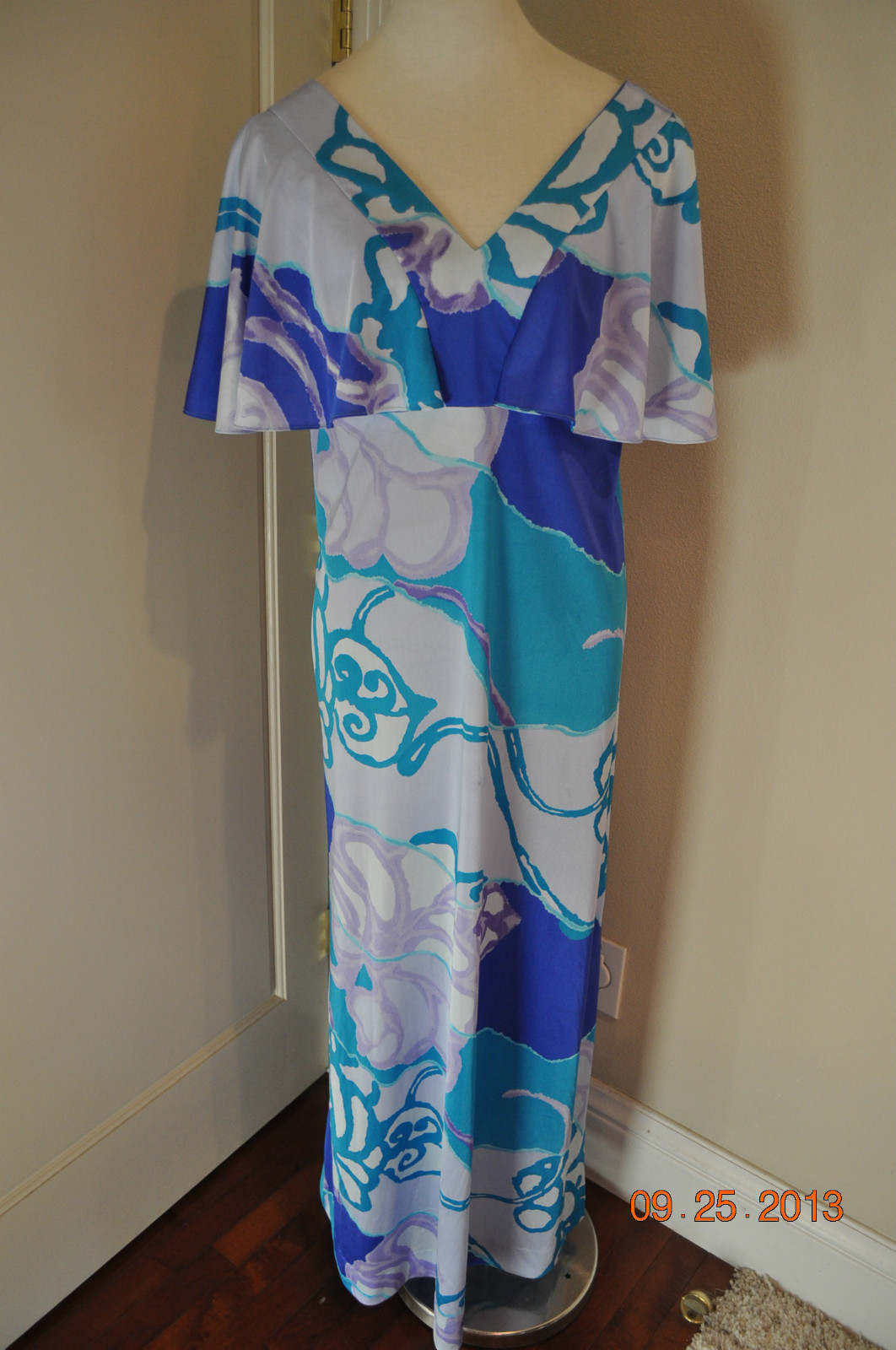 KIYOMI Hawaiian Maxi Dress flutter sleeve Hostess Aloha Tiki Liberty House Med
