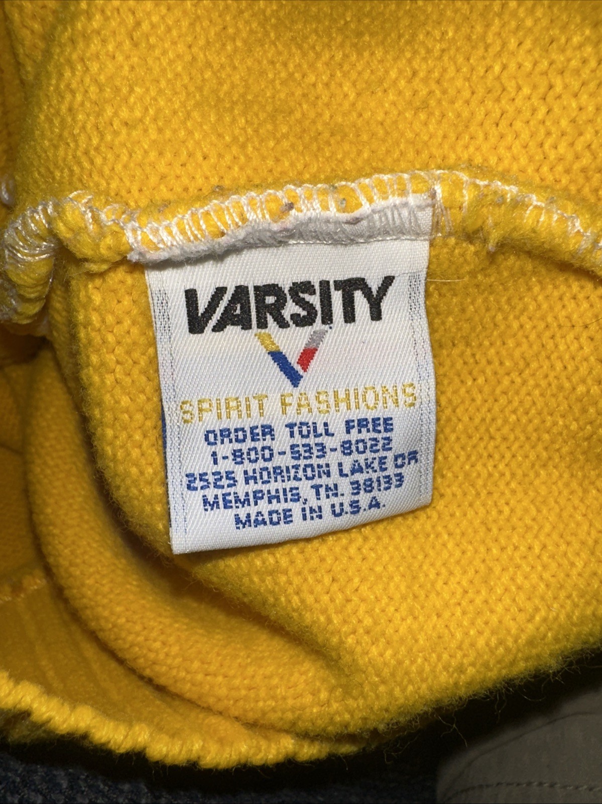 Vtg Varsity Spirit KHS Cheer Sweater Womens Sz Size 38 USA Made Yellow Maroon