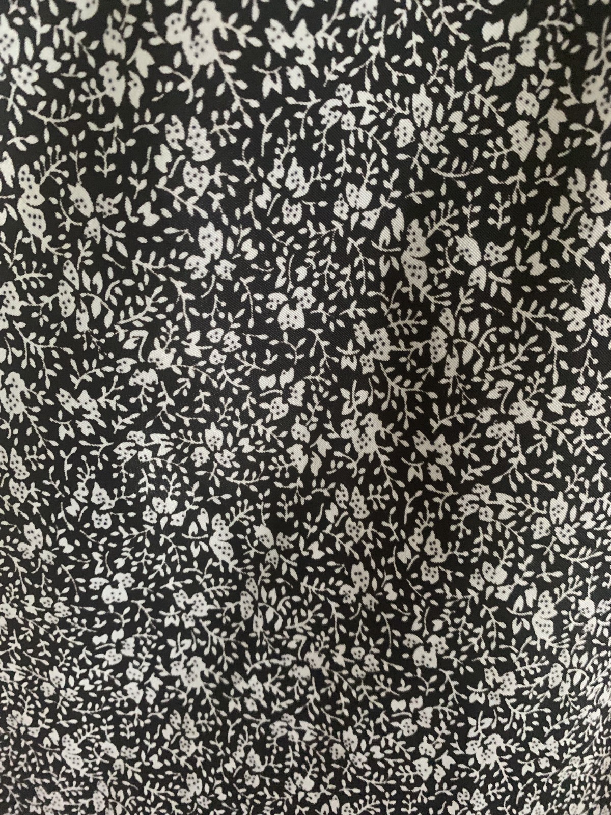 Vtg Black White Floral Print Lace Side Slits Nightgown Faux Pearl Buttons Sz L