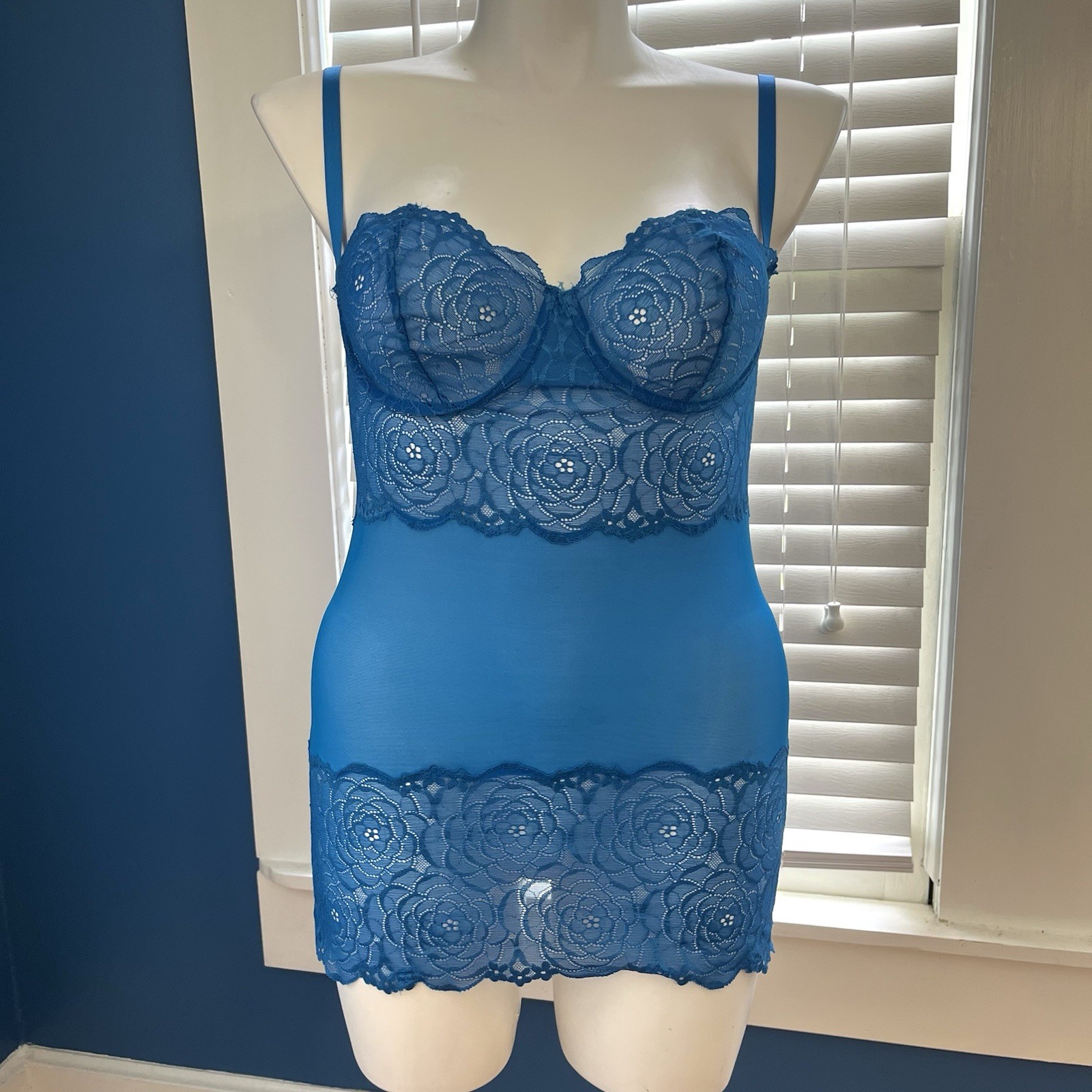 VTG 90s FREDERICK’S OF HOLLYWOOD Teal Blue Underwire Stretch Lace Nightie SZ XL