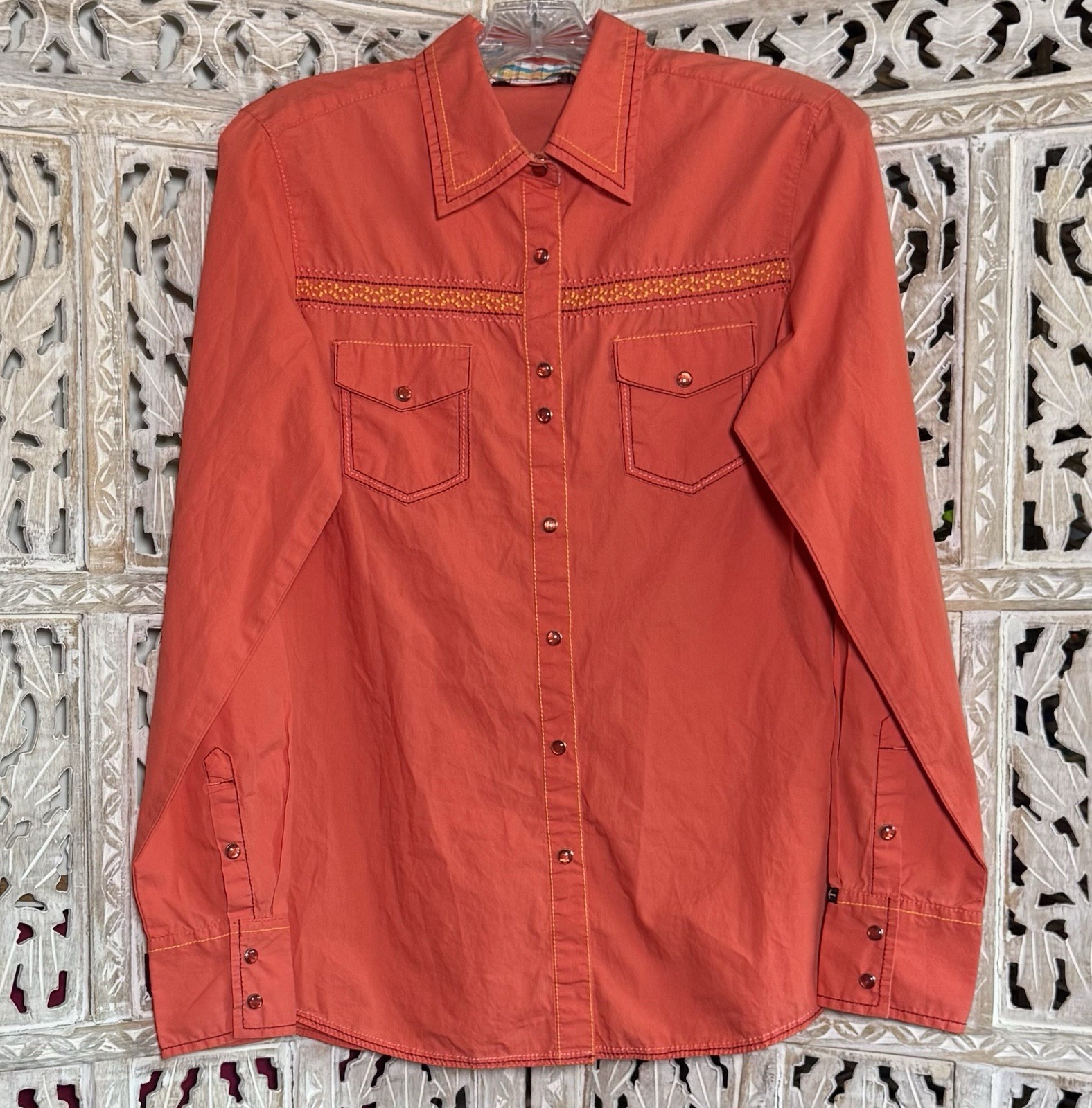 Vintage Cowgirl Up Women’s Western Shirt Pearl Snap Embroidered Rhinestones L/S