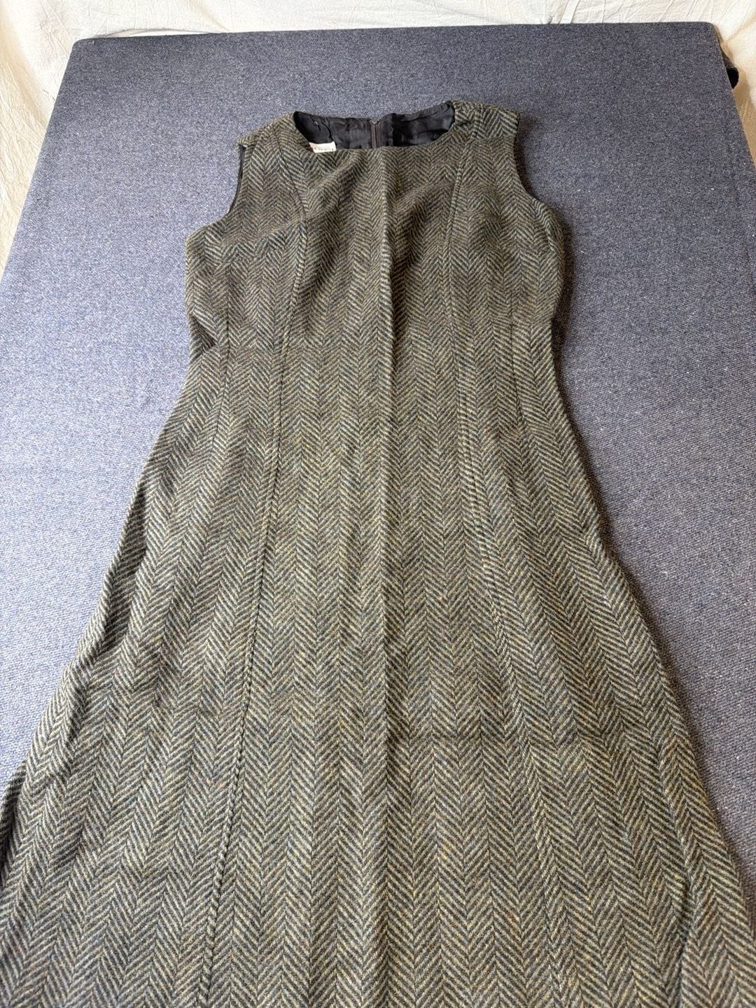 Vintage 1960s Century of Boston All Wool Herringbone Tweed Sleeveless Mod Midi D