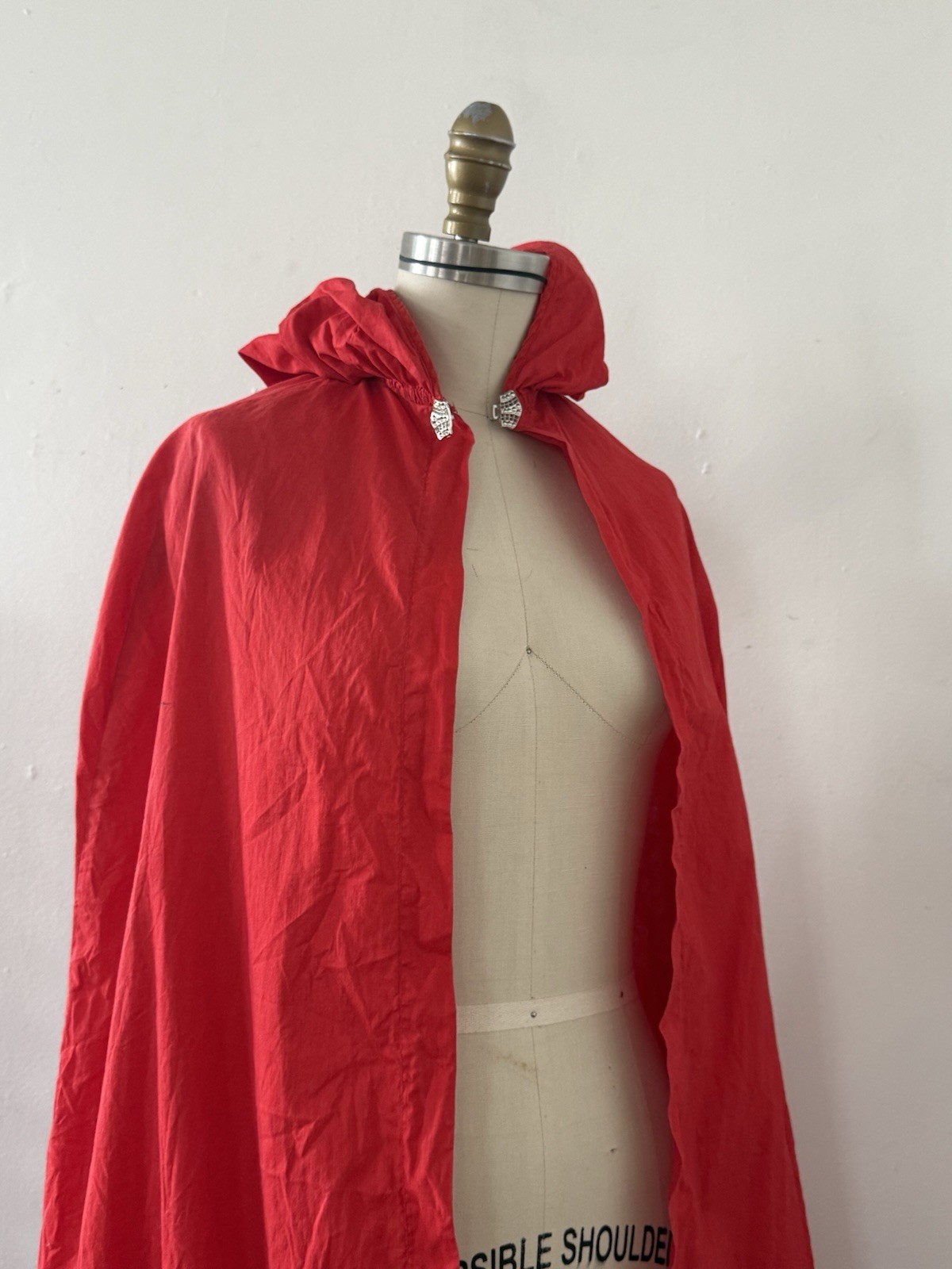 1930s Cherry Red Hooded Cape Pointed Hood Art Deco Rhinestone Clasp Fairy Tale