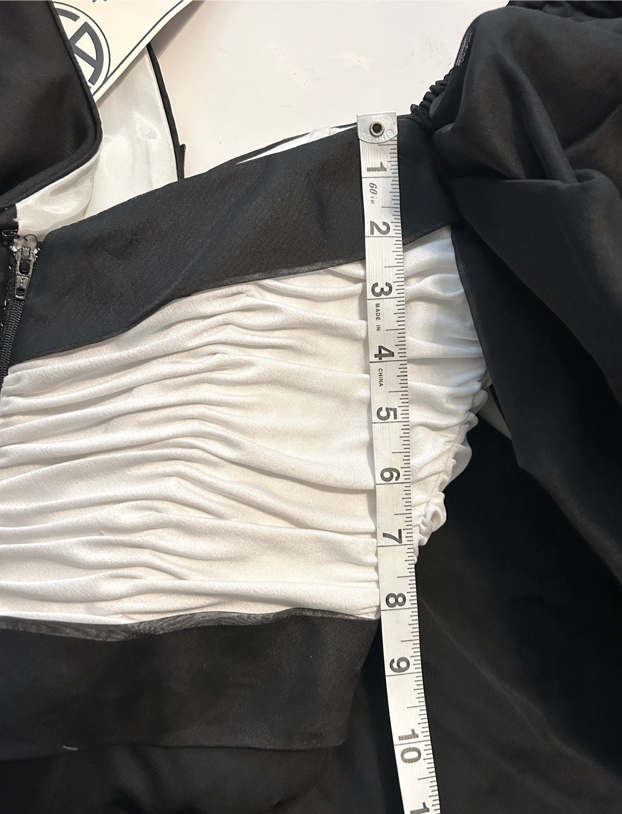 Vintage 80’s Eugene Alexander Black White Puff Sleeve Gown Maxi 10 Orig Tags
