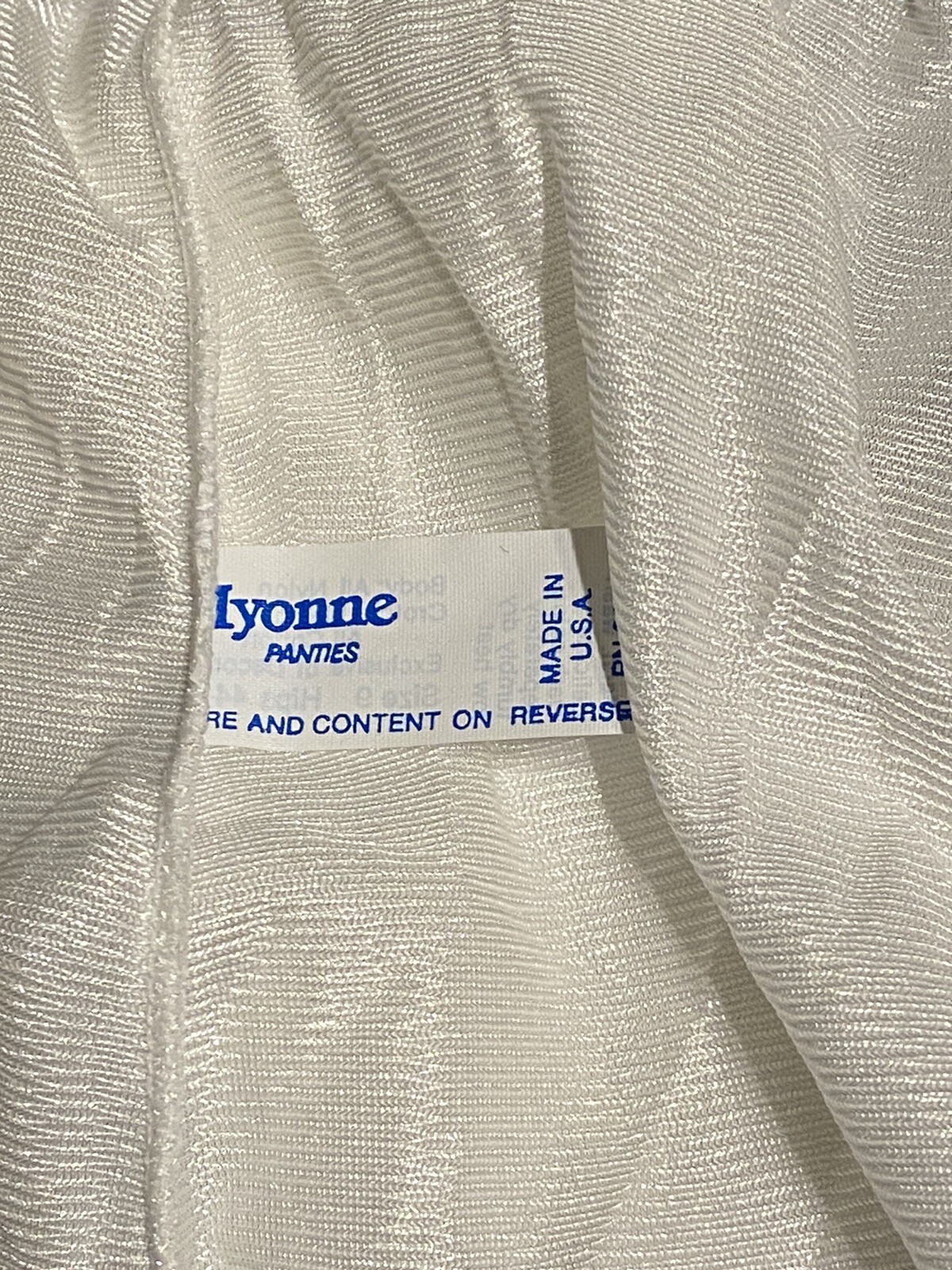 MYONNE VTG PANTIES – NWT NYLON SIZE 9 (44-45 HIPS) Granny Panties Style White