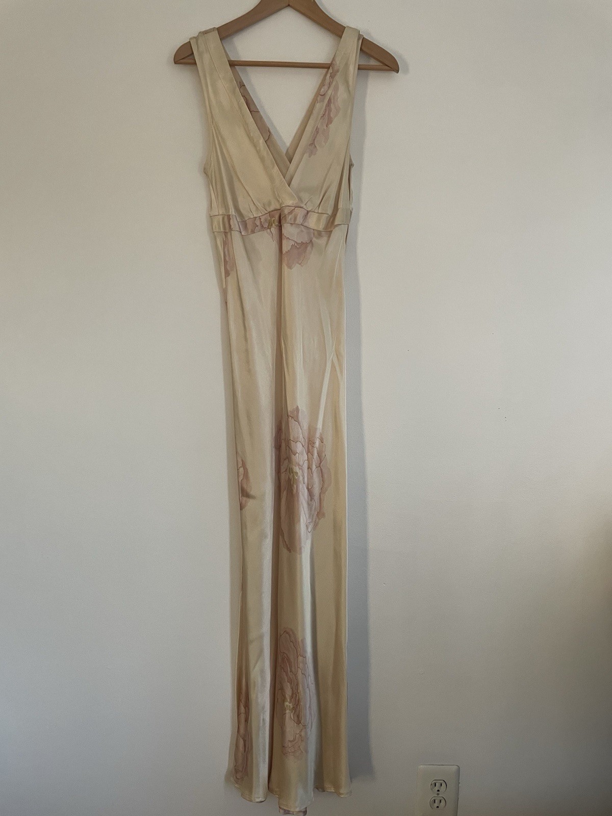 Vintage 90 Cache Dress Soft Pink Flowers On A Cream Colored Background Size M