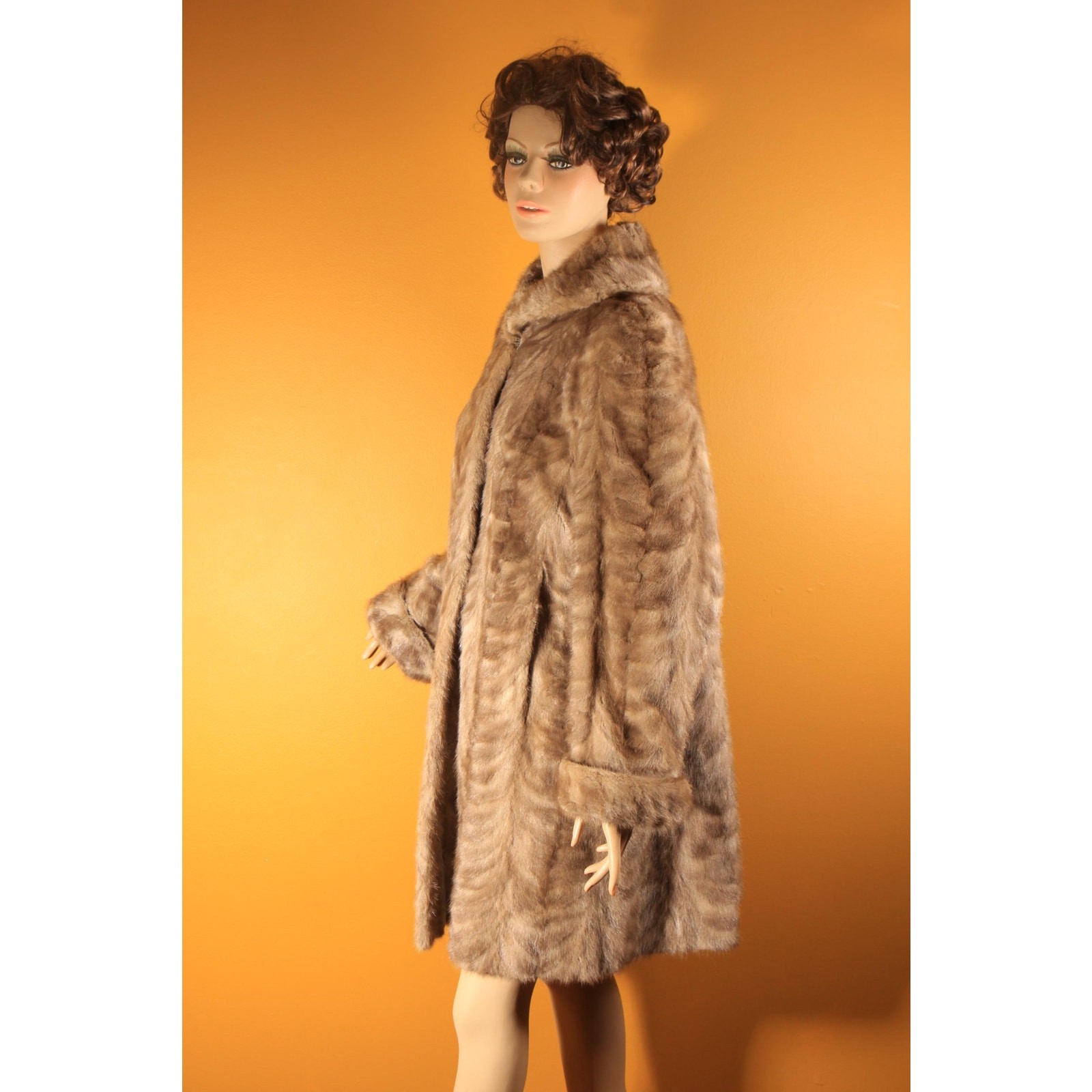 1950s Gray Brown Long Sleeve Rolled Cuff Mink Fur Coat by Gartenhaus -XL