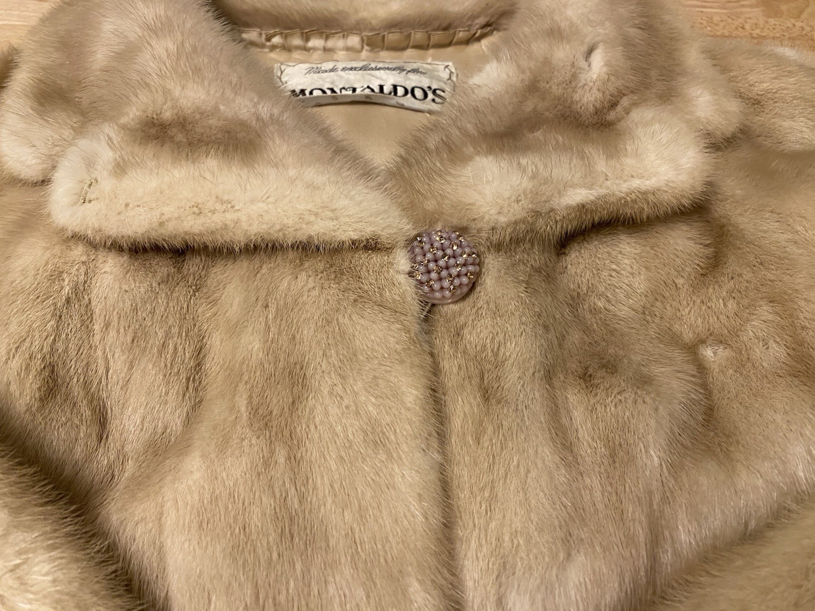 VTG 26” Natural Tourmaline Mink Fur Swing Coat Women’s Sz S/M Montaldos