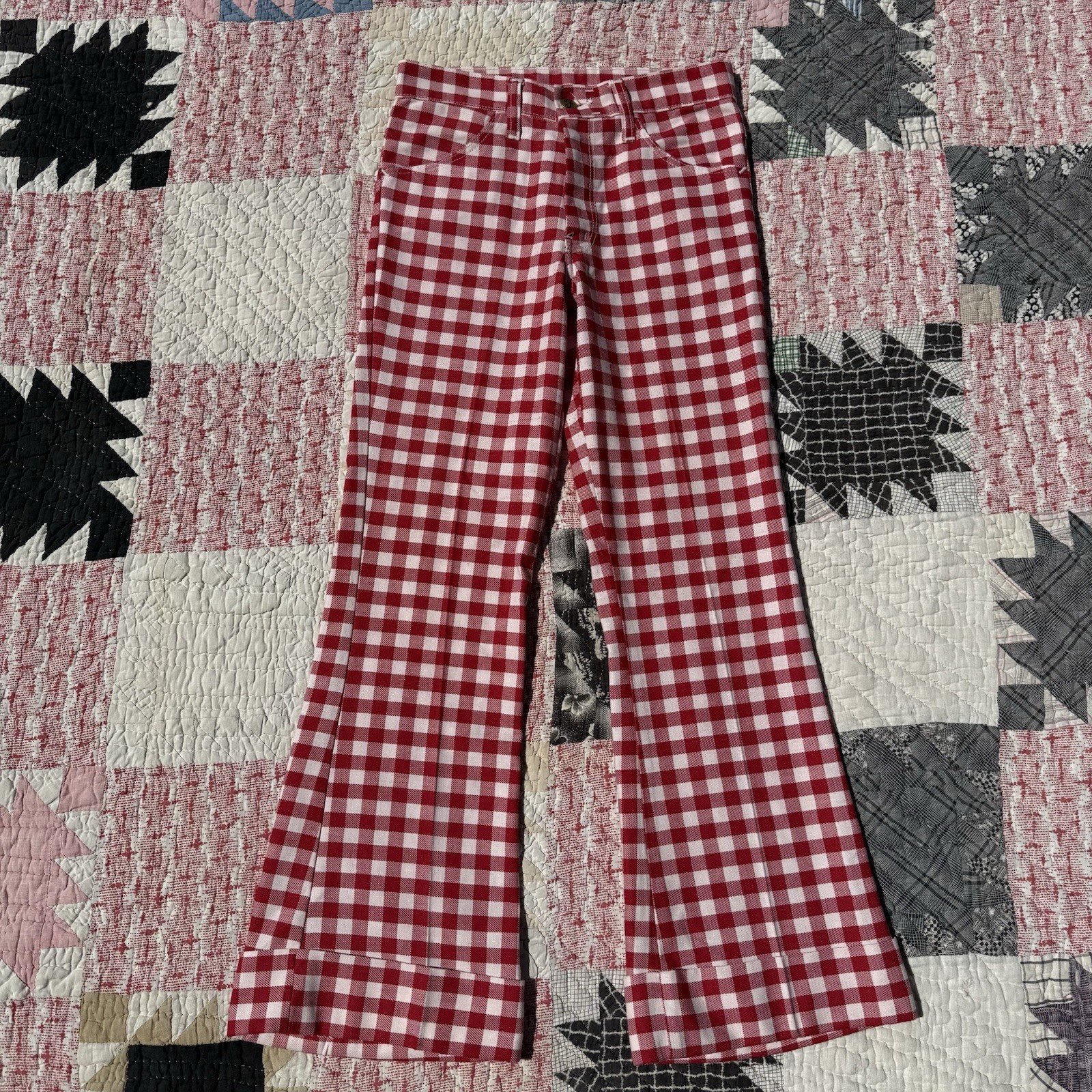 1970s Farah red & White gingham flared Pants Size 26 Waist X 27 L