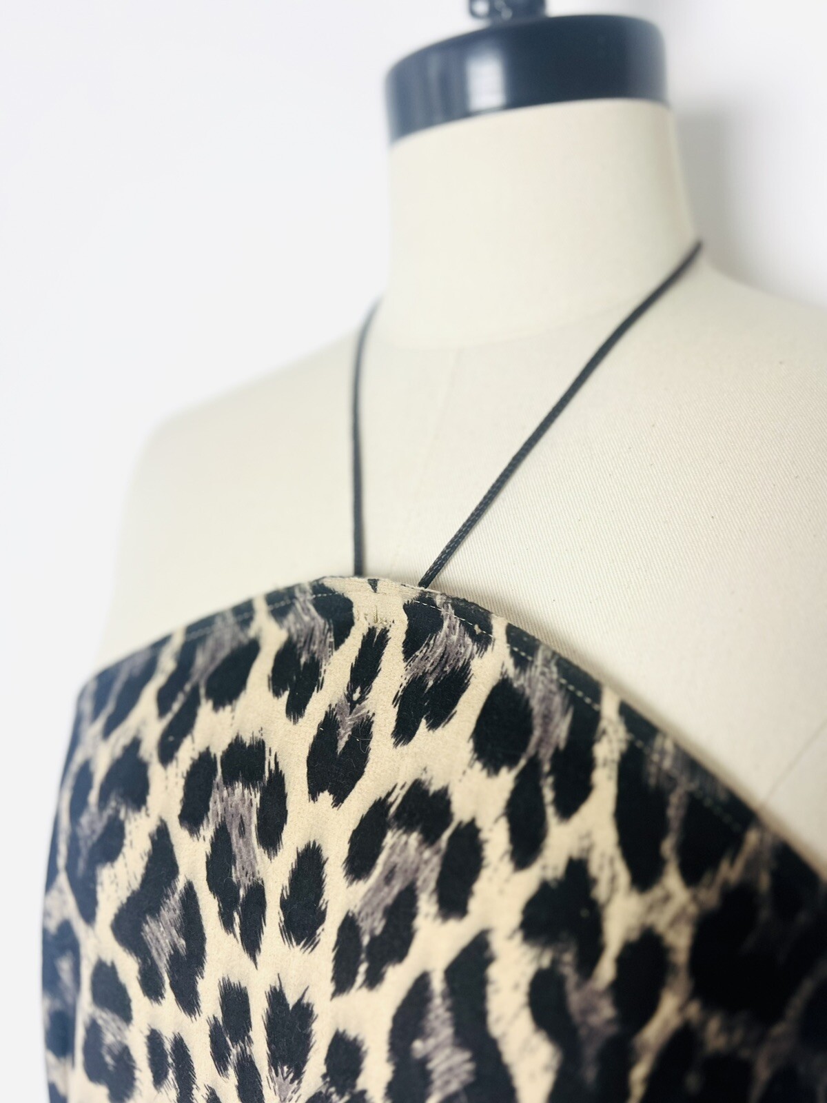 LEOPARD Animal Print 90s 1990’s Does 50s 50’s Vintage Sawtooth Halter Dress XS S