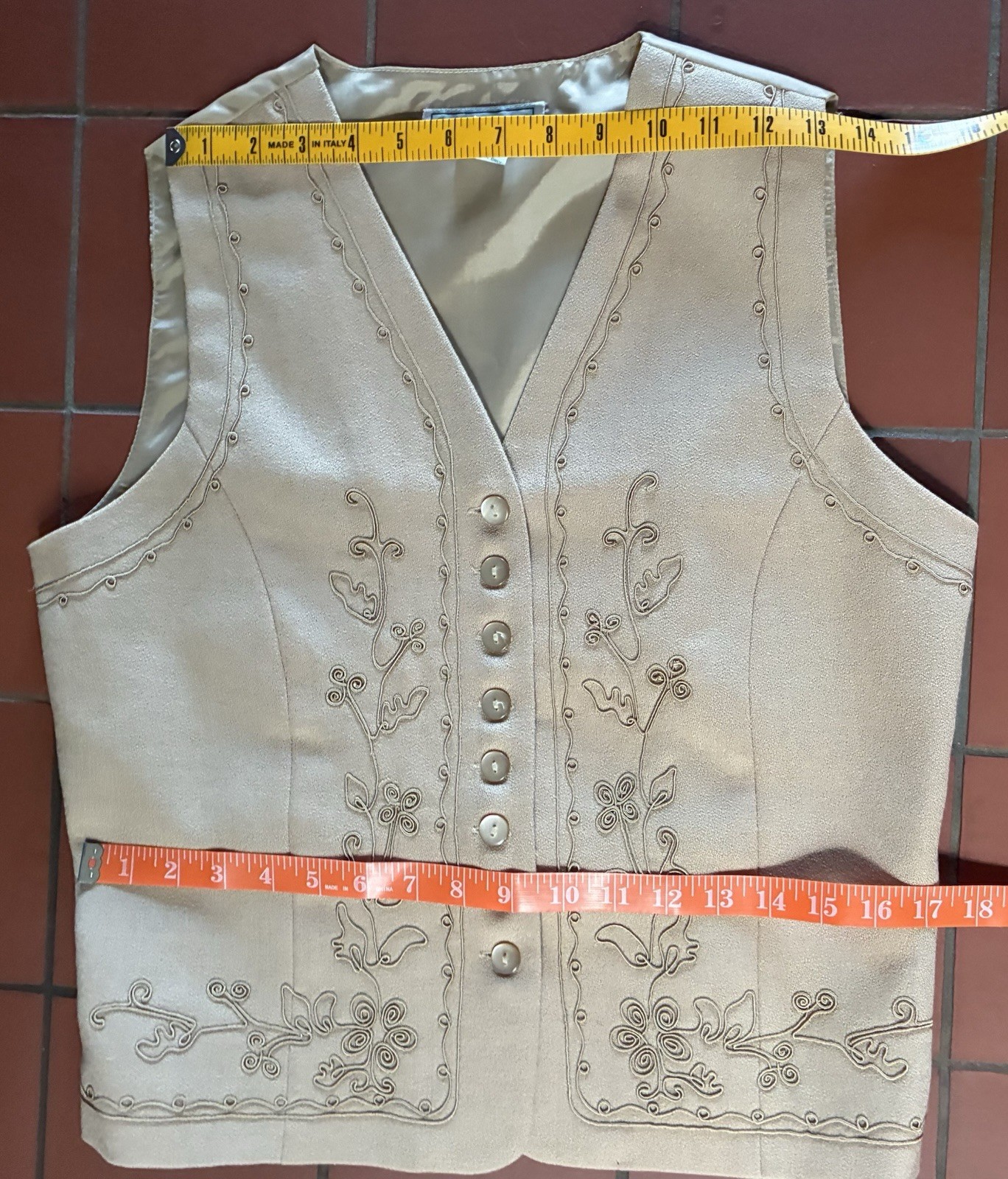 Vintage 90s Beige Tie Back Stephanie Andrews Embroidered Wool Vest size Medium