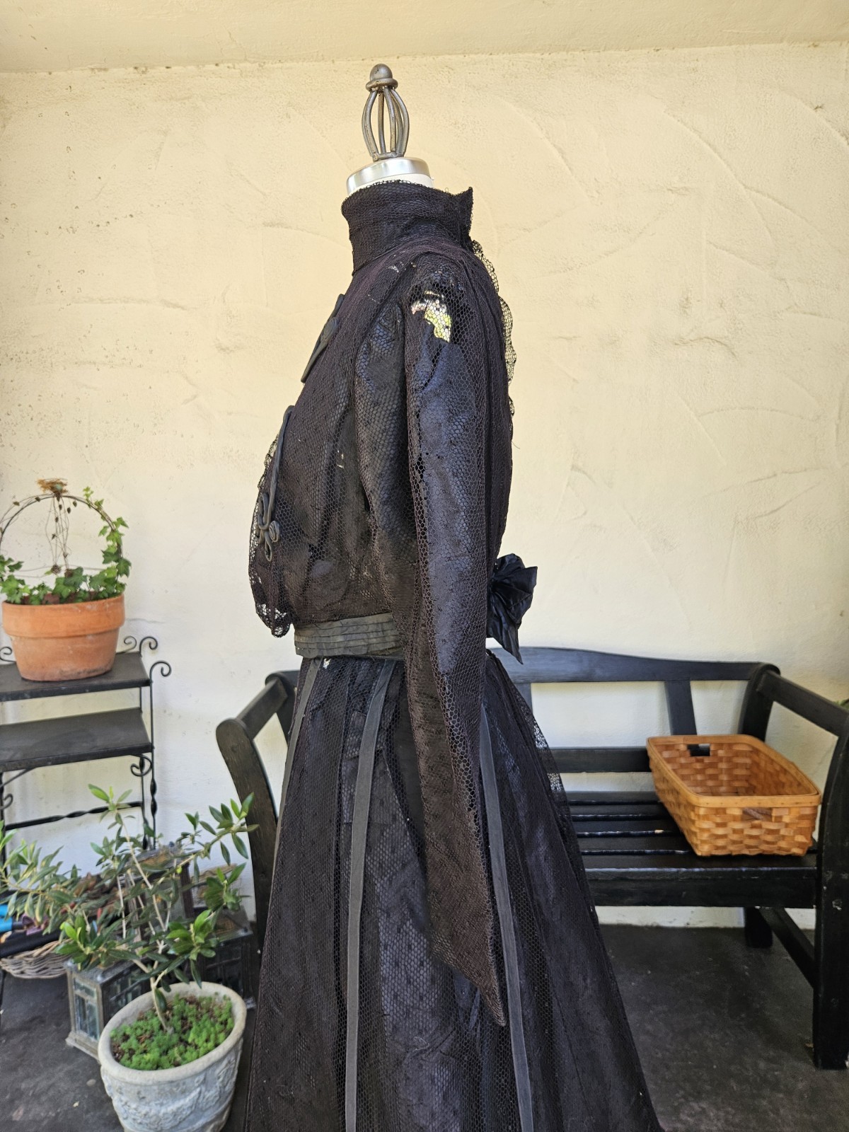 Haunted Antique 1800s Victorian Mourning Dress 2 Piece Black 19th Century Size M