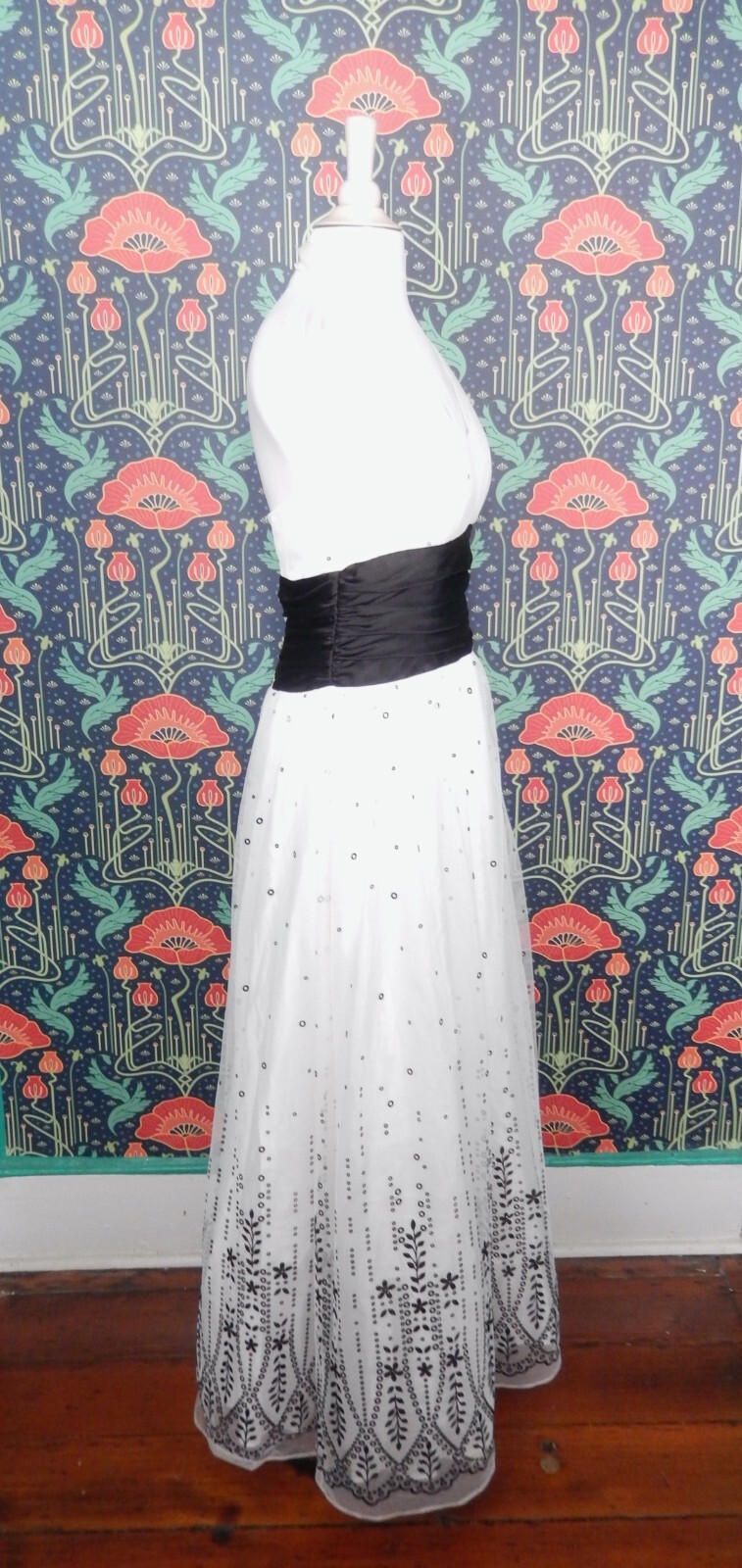 Vintage 90’s Y2K Black White Flocked Velvet Tulle Princess Hall Prom Dress