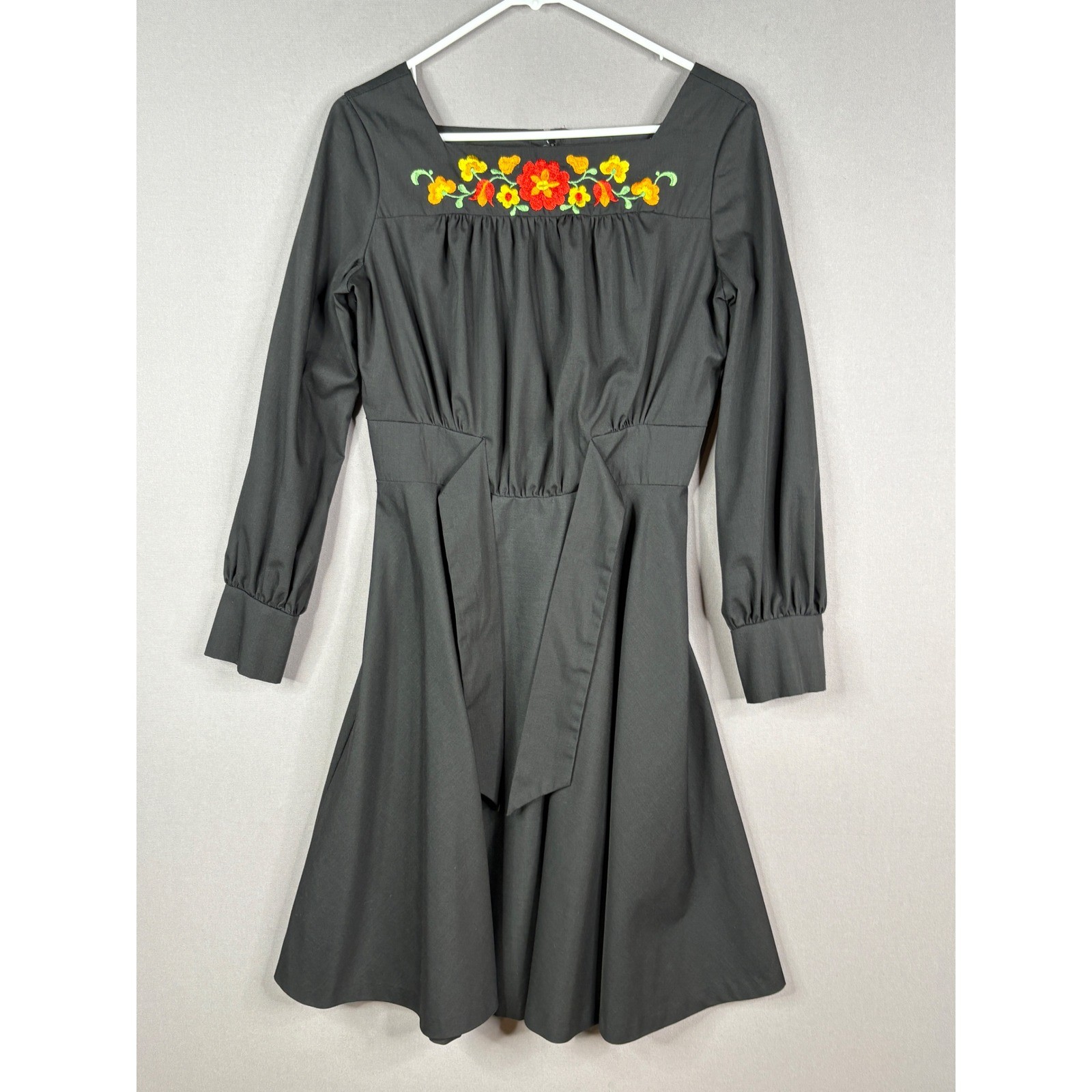 Folk Art Cottagecore Dress Womens 12 Black Vtg Floral Embroidered Union 60s 70s
