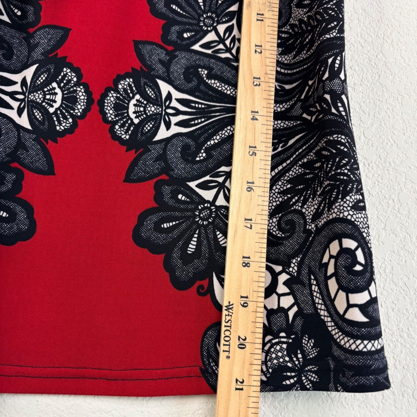 Joseph Ribkoff 8 Red Black Paisley 2pc Set Jacket Tank Career Art to Wear VTG