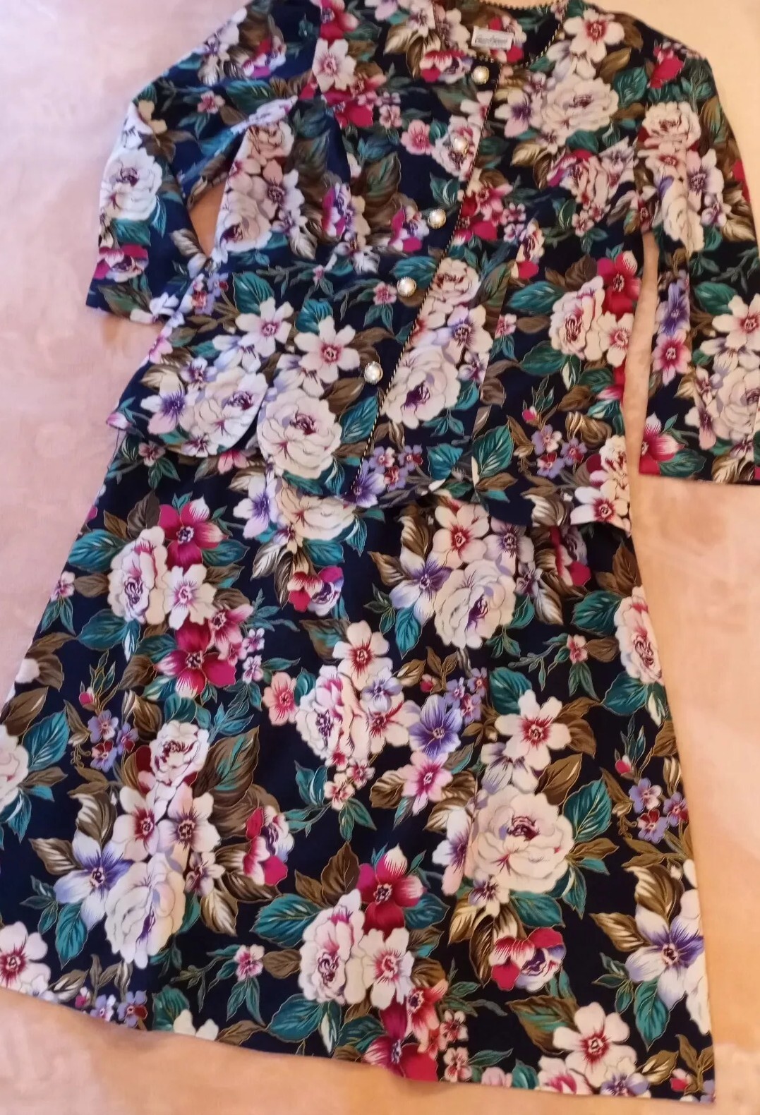 Vintage GOOD TIMES made in USA. 2 piece skirt, jacket set. Amish style 9/10 med