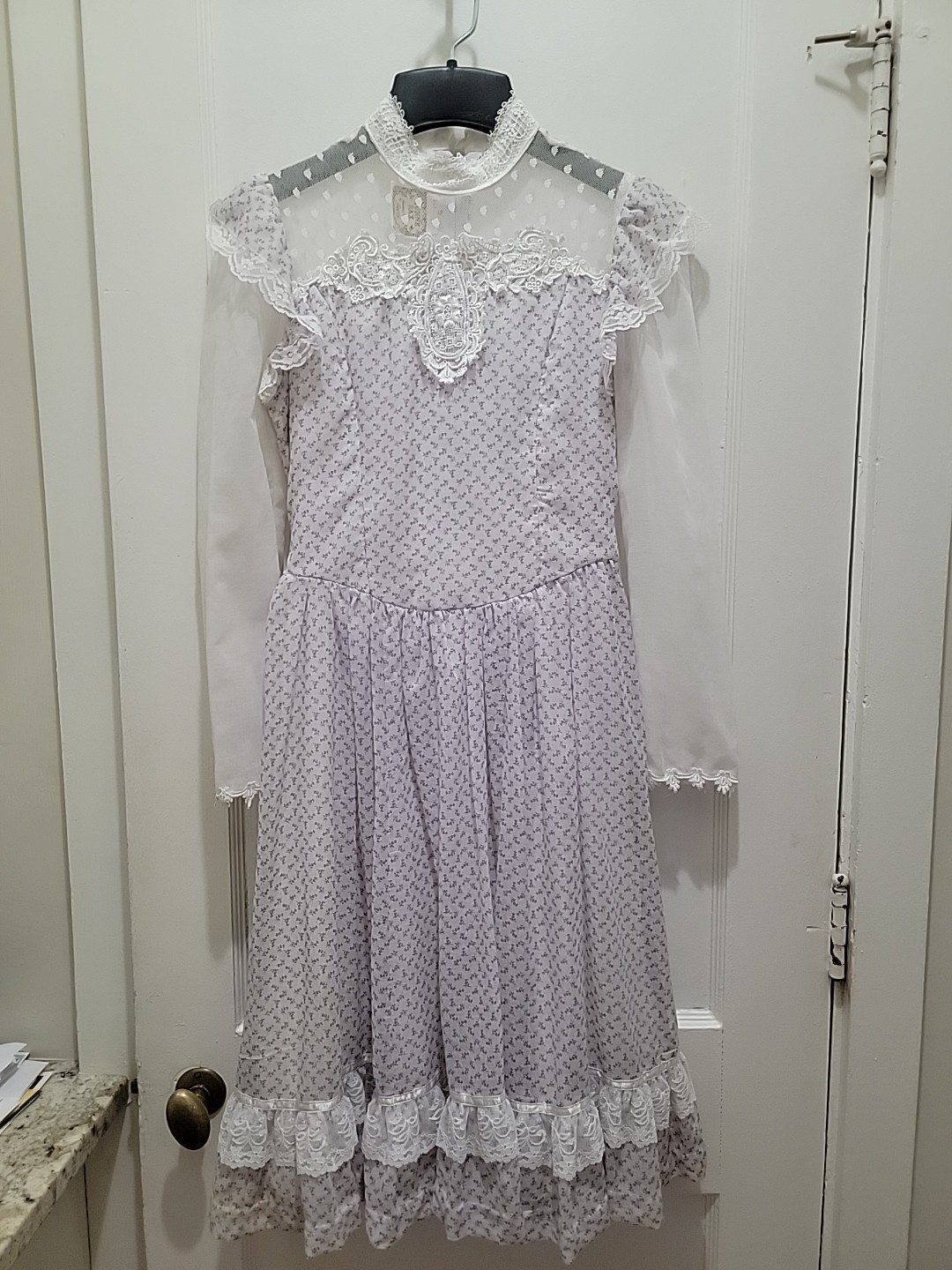 Pale Purple Floral Vintage Gunne Sax Dress Victorian Prairie 1970’s Girls 12
