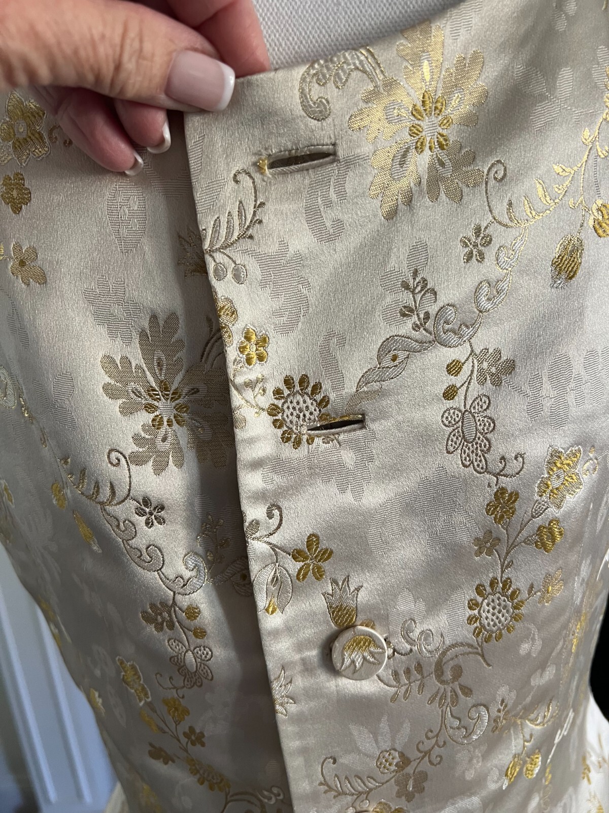 VTG Gold Metallic 2 Piece Satin Floral Brocade 60’s Evening Skirt and Top Sz M