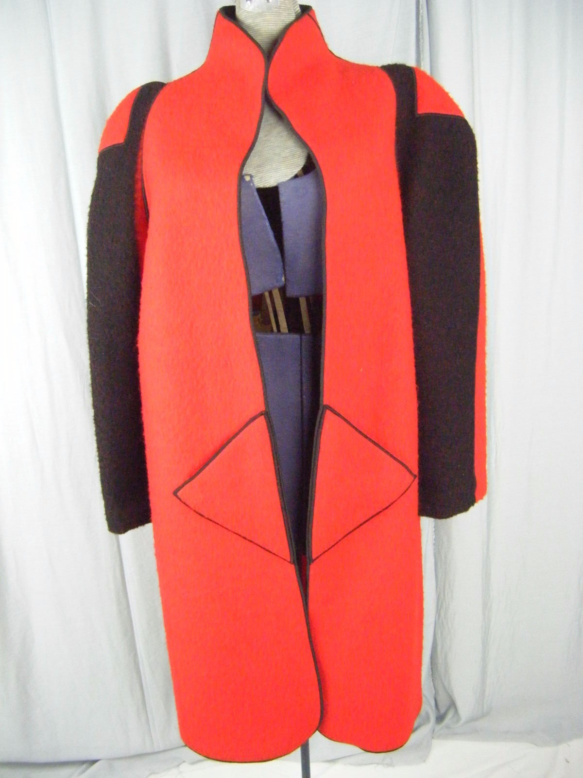 MRS H WINTER Rare Vtg Red/Black Avant Garde HUDSON BAY Blanket Coat- sz 10/M