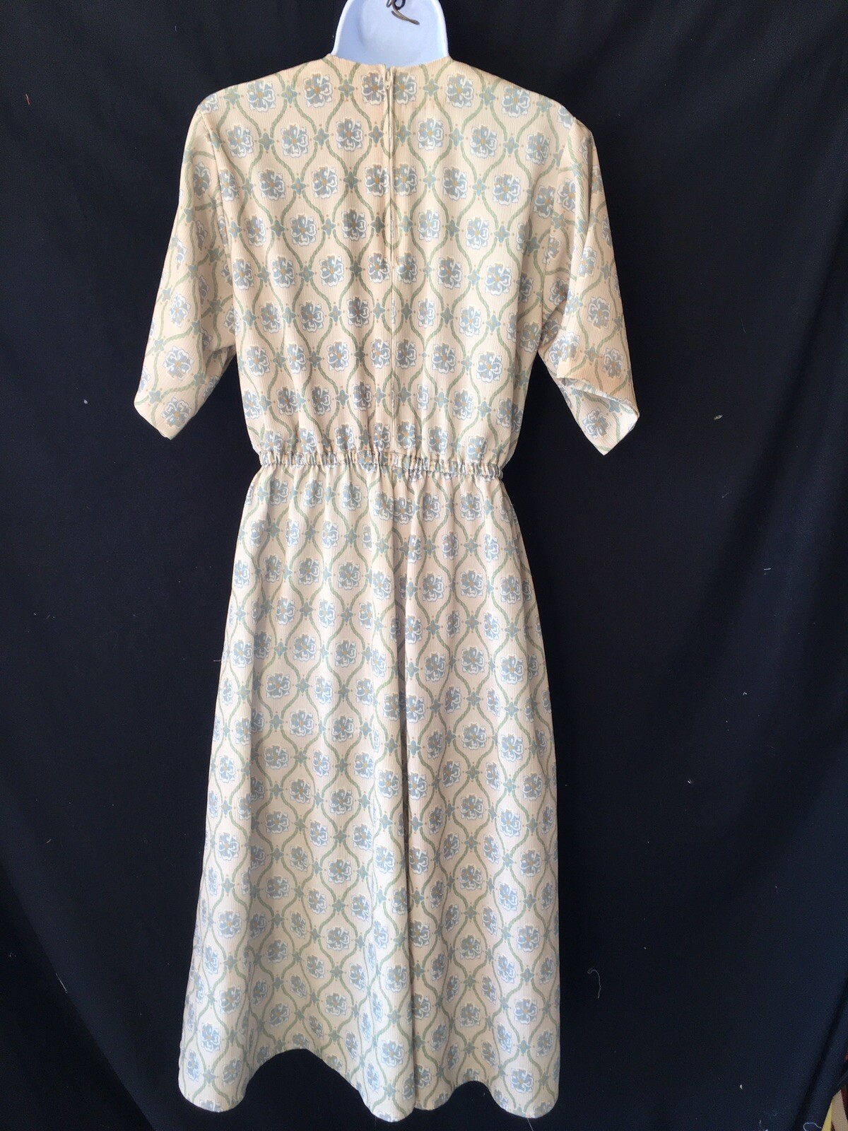 Vintage 60s 70s Rockabilly A-Line House Day Dress Beige Tan Short Sleeve Womens