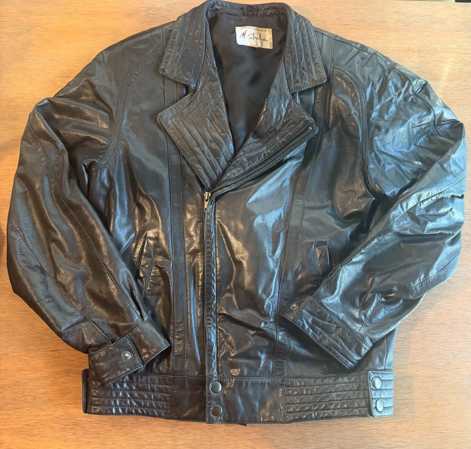 Vtg M. JULIAN Women’s Black Leather Size Small Zipper Bomber Motorcycle Jacket