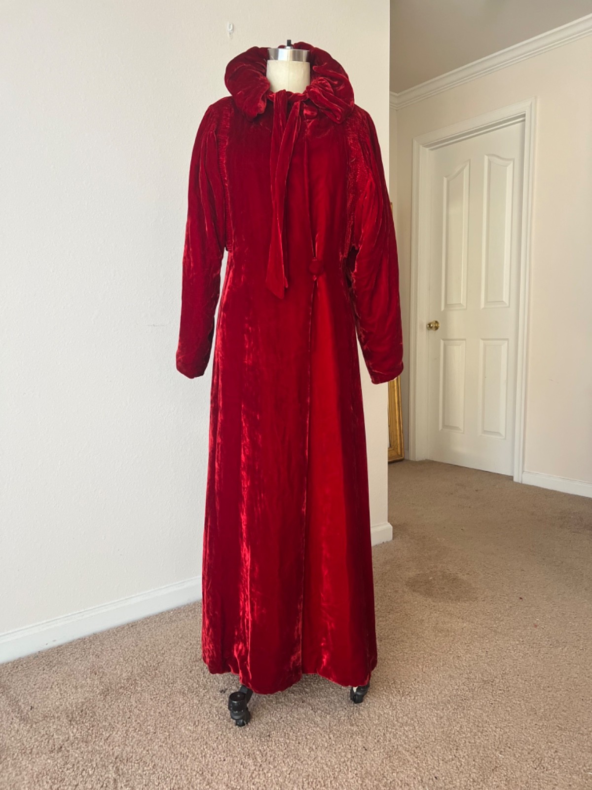 antique red silk velvet 1930s dolman sleeve opera coat